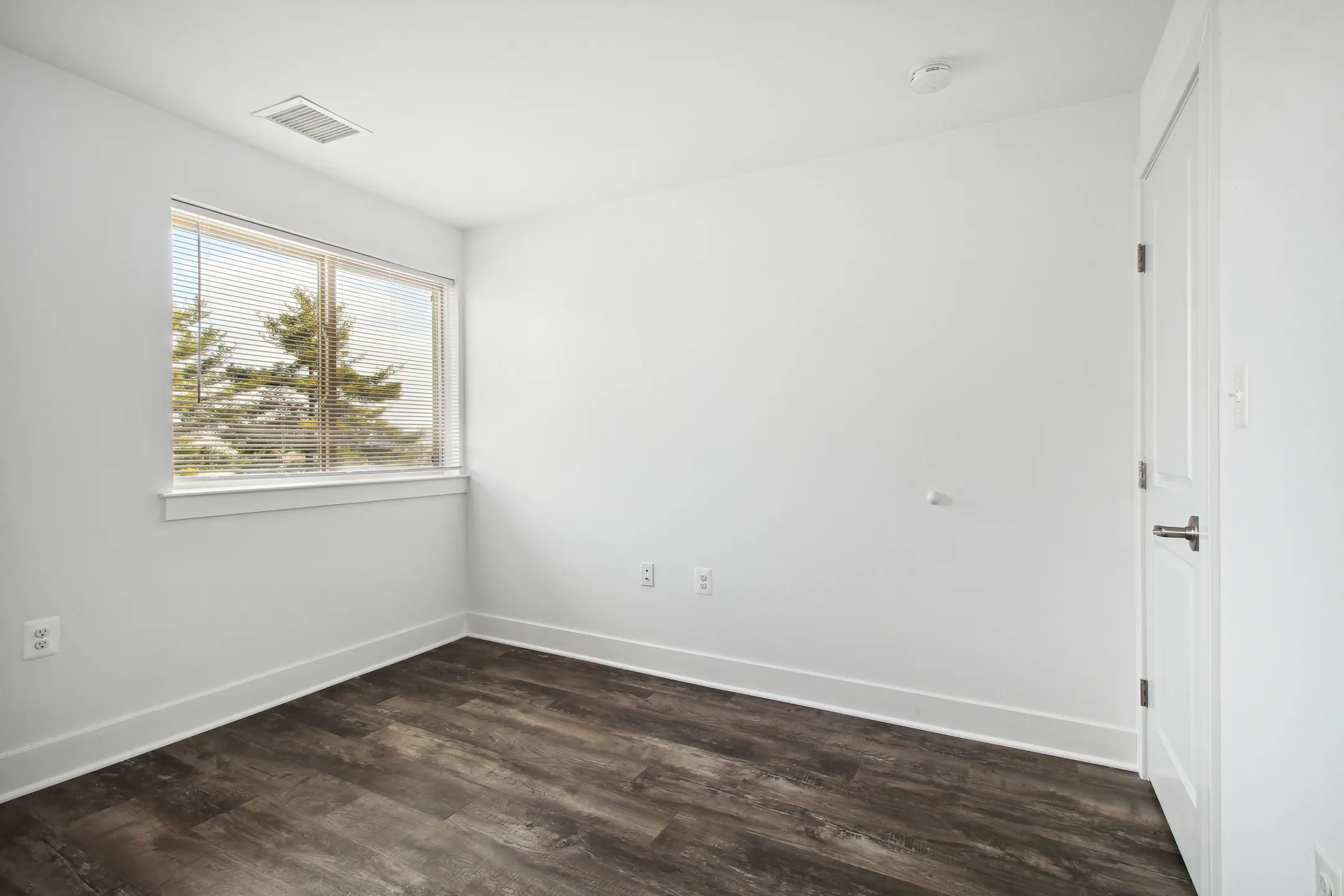 Bedroom - Tuscany Woods - Windsor Mill, MD