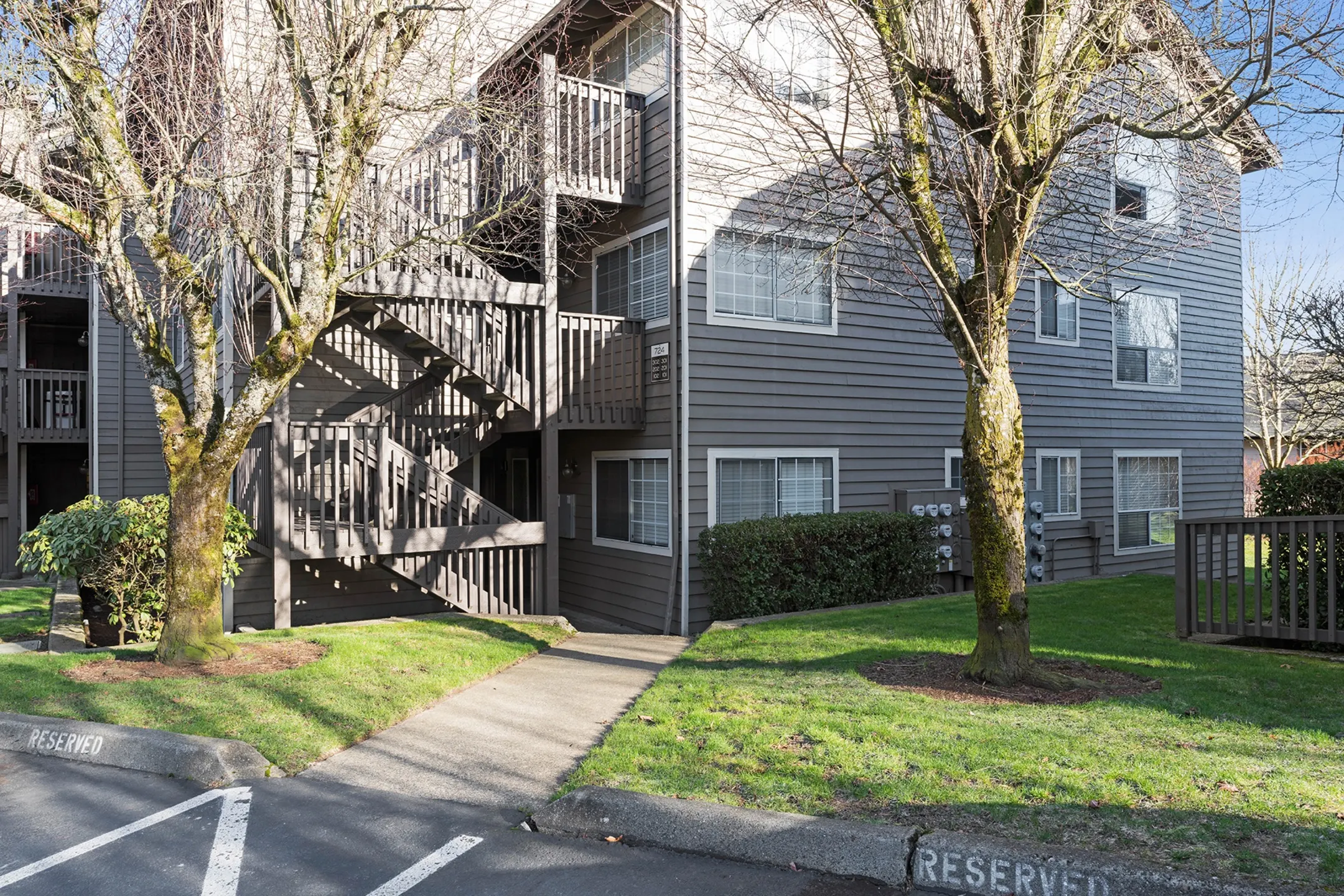 Capitol Crossing Apartments - 1112 Chestnut St SE | Olympia, WA 