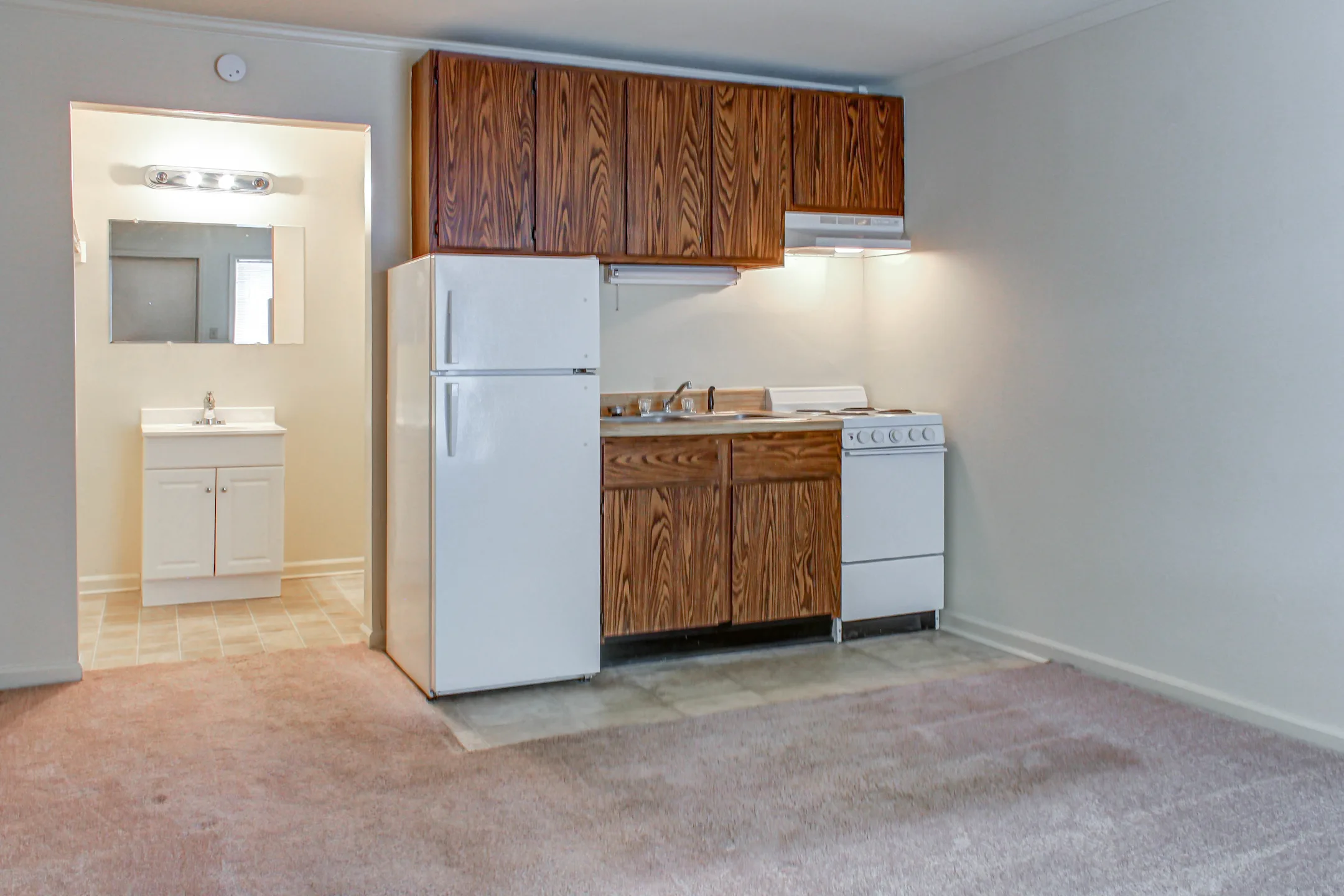 Arbors Blacksburg Apartments Blacksburg, VA 24060