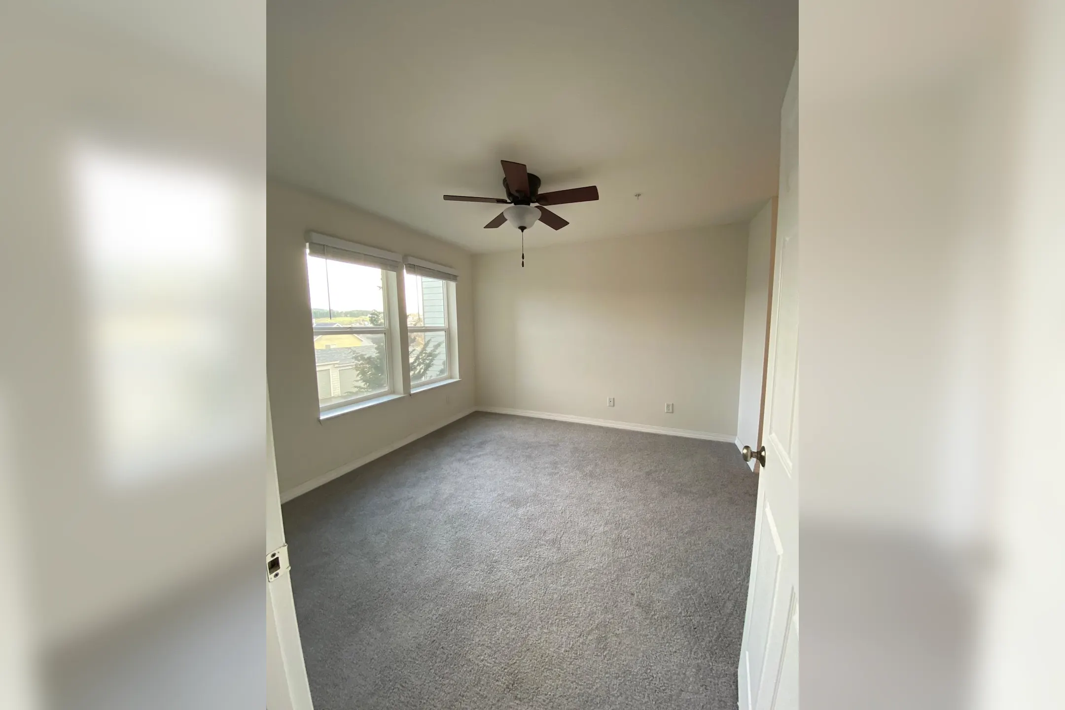 Eola Heights Apartments Salem, OR 97304