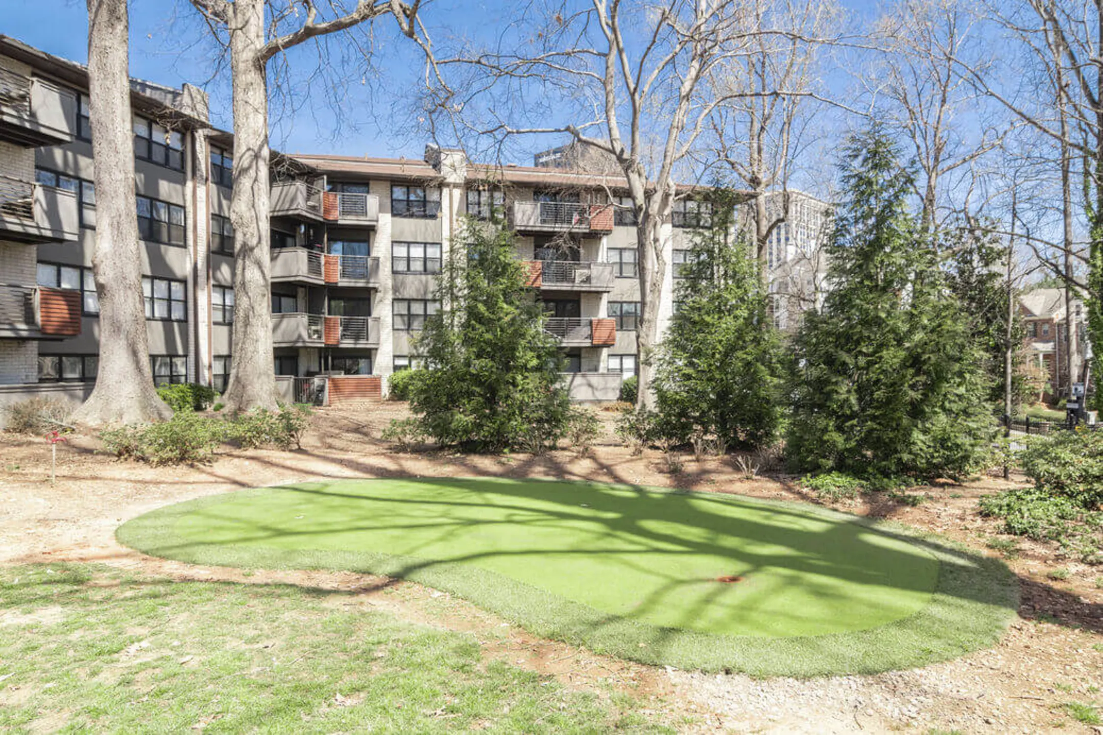 32 Hundred Lenox Apartments Atlanta, GA 30324