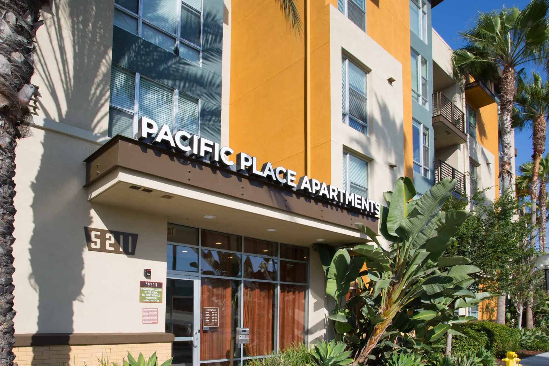 Building - Pacific Place - Los Angeles, CA