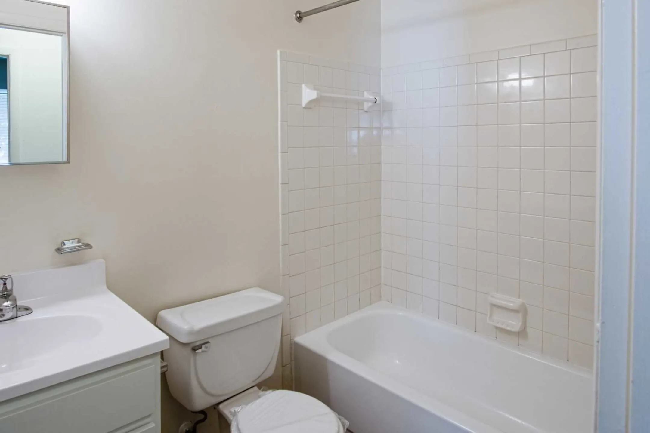 Bathroom - Butler Ridge - Reisterstown, MD