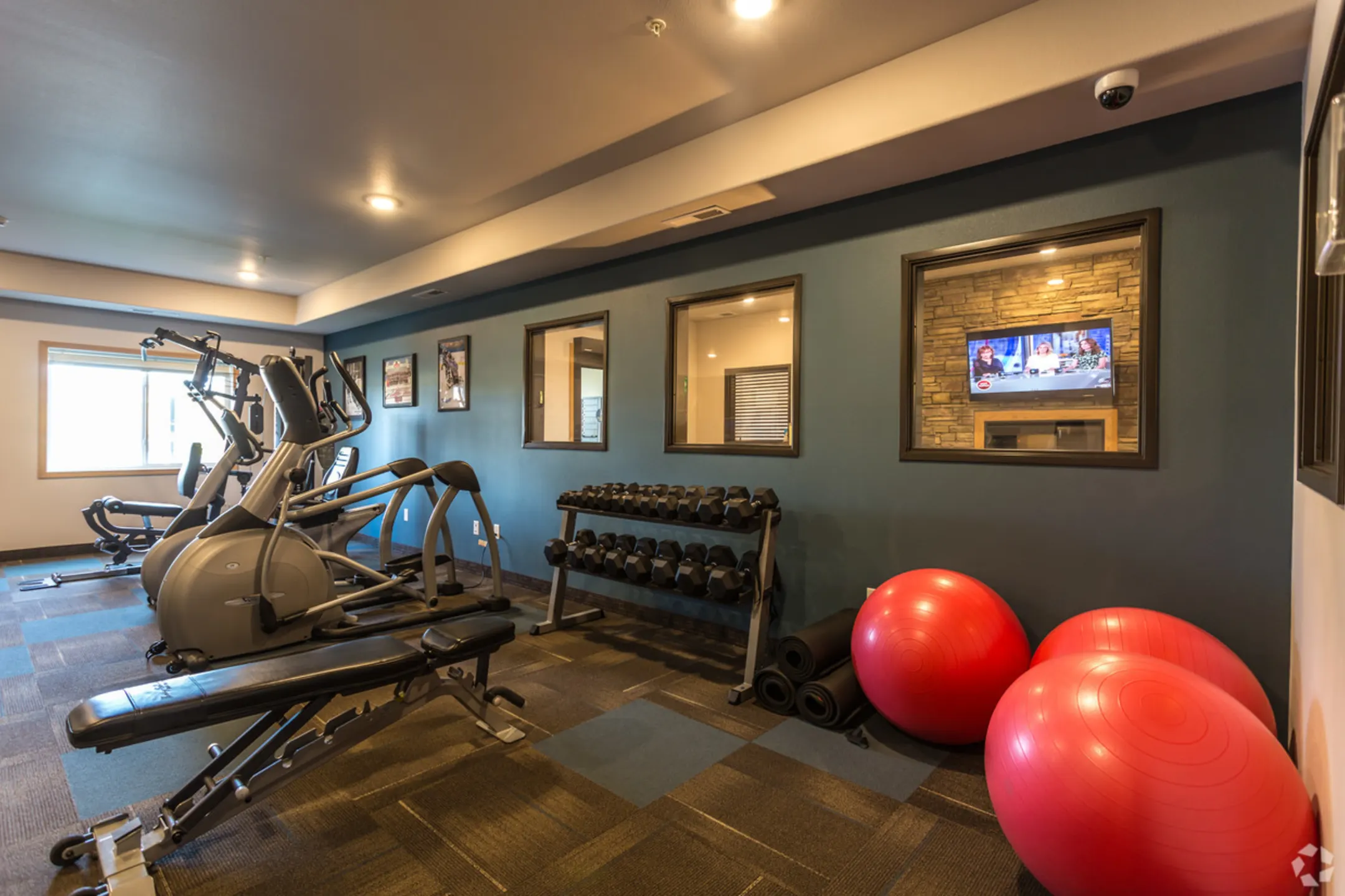 Fitness Weight Room - The Pines at Rapid - Rapid City, SD