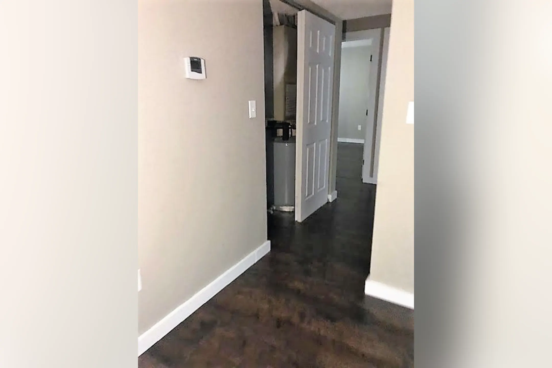 Courtyard Properties Apartments Fort Thomas, KY 41075