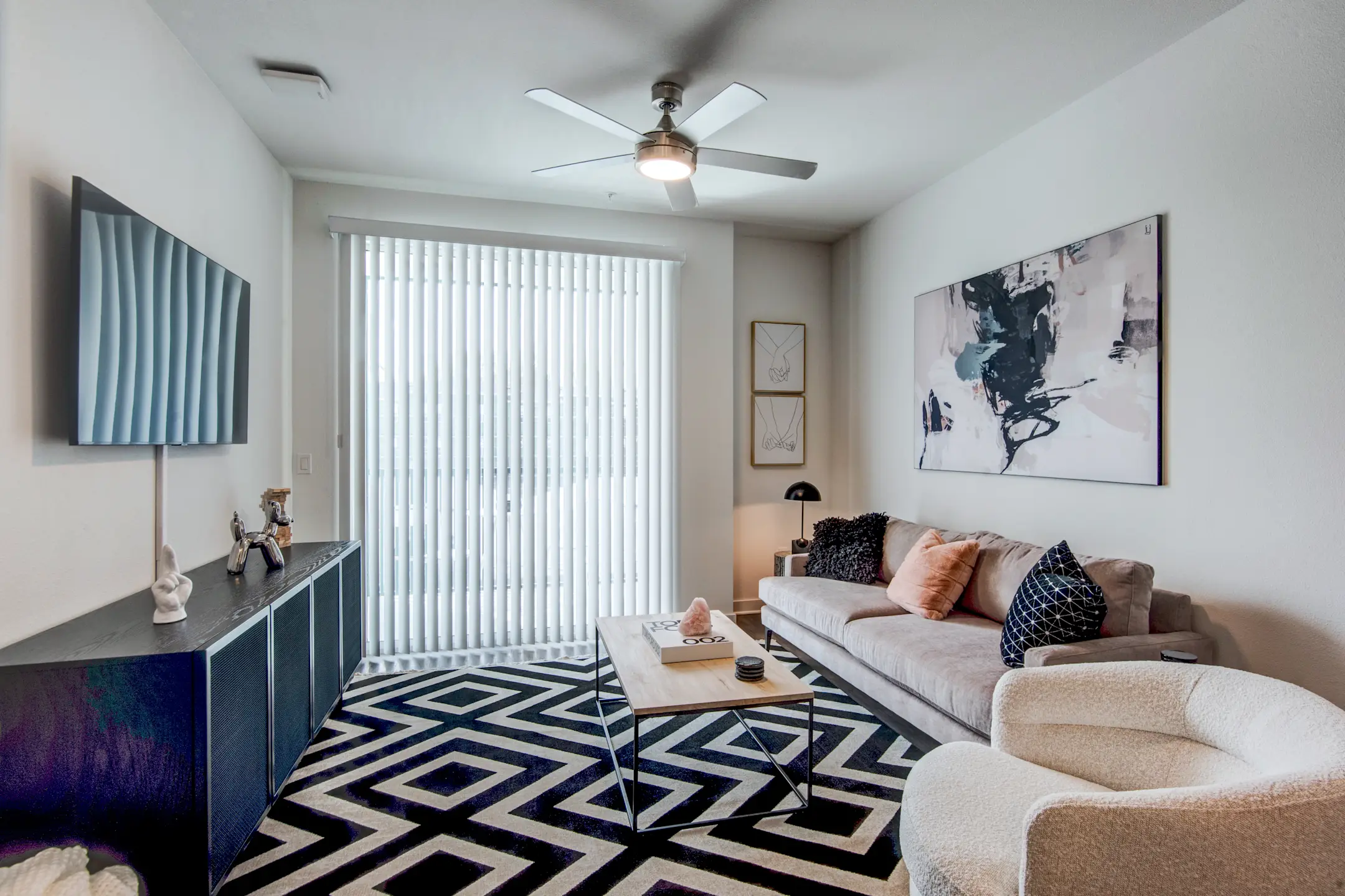 Douglas Grand at Parkway Apartments Tampa, FL 33637