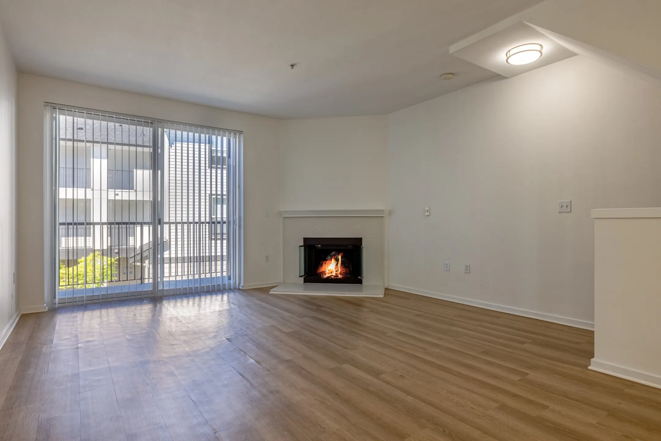Bella Terra Apartments Mukilteo, WA 98275