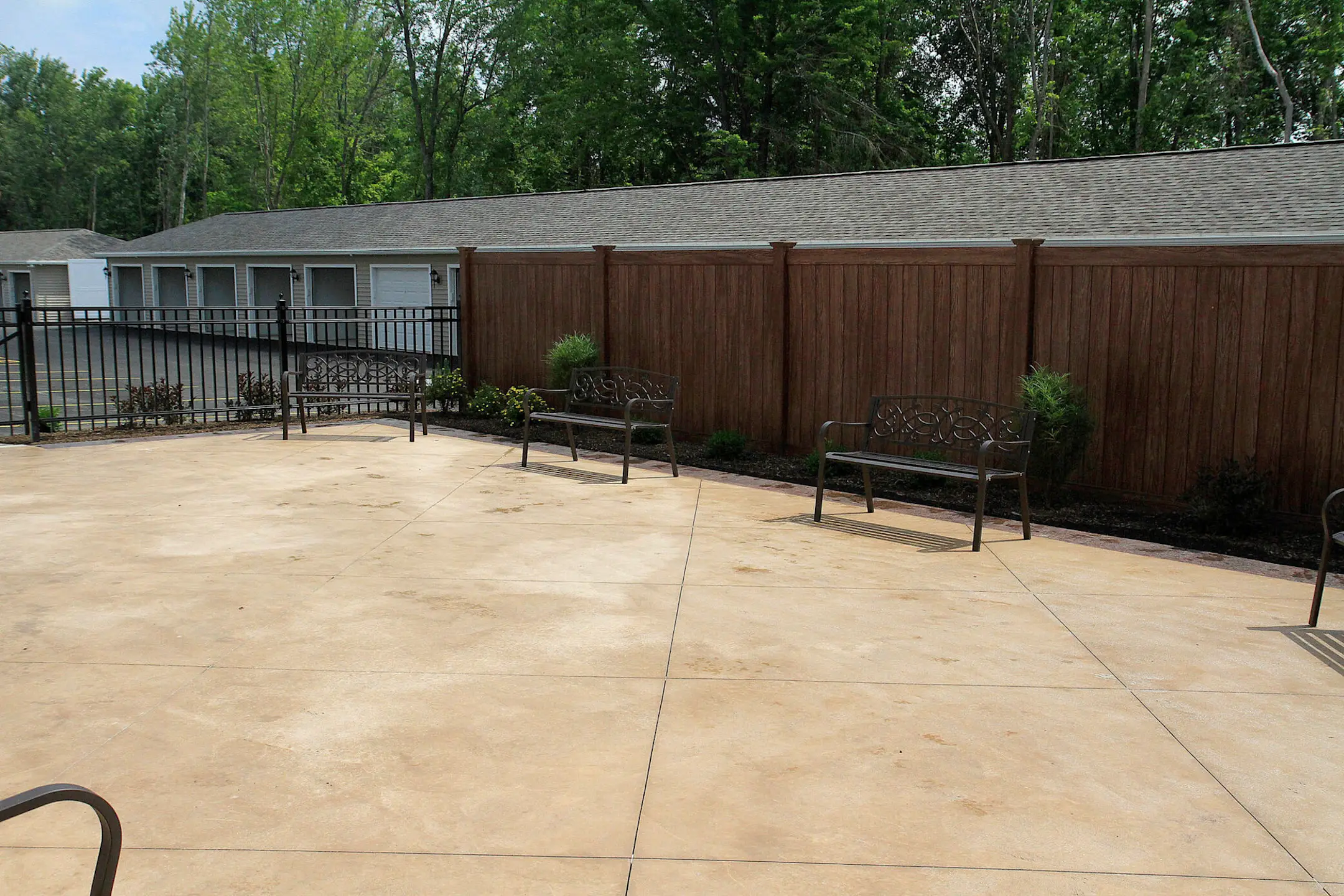 The Legends At North Ponds Park 830 Holt Rd Webster, NY Apartments