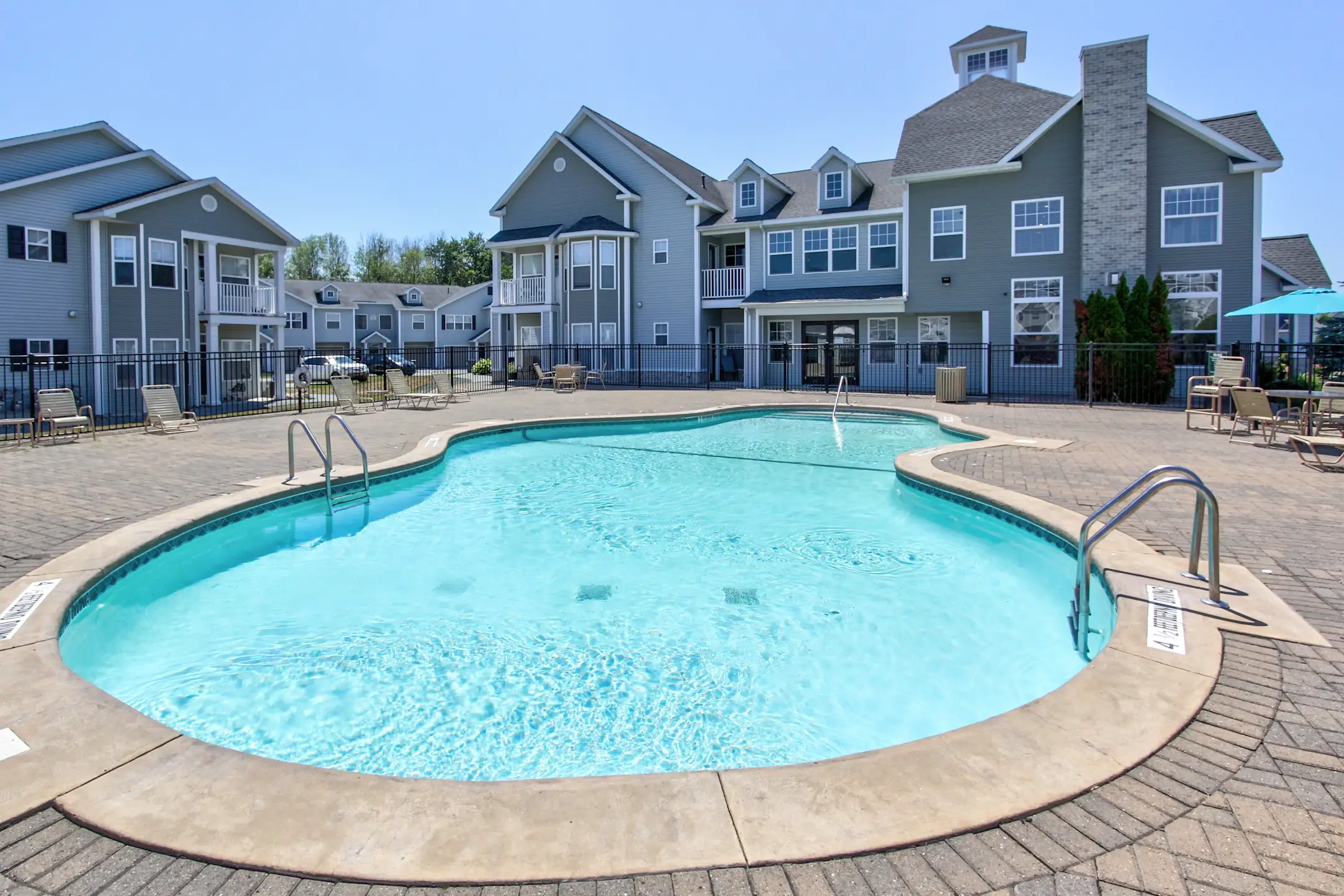 Pool - The Reserve at Glenville - Schenectady, NY