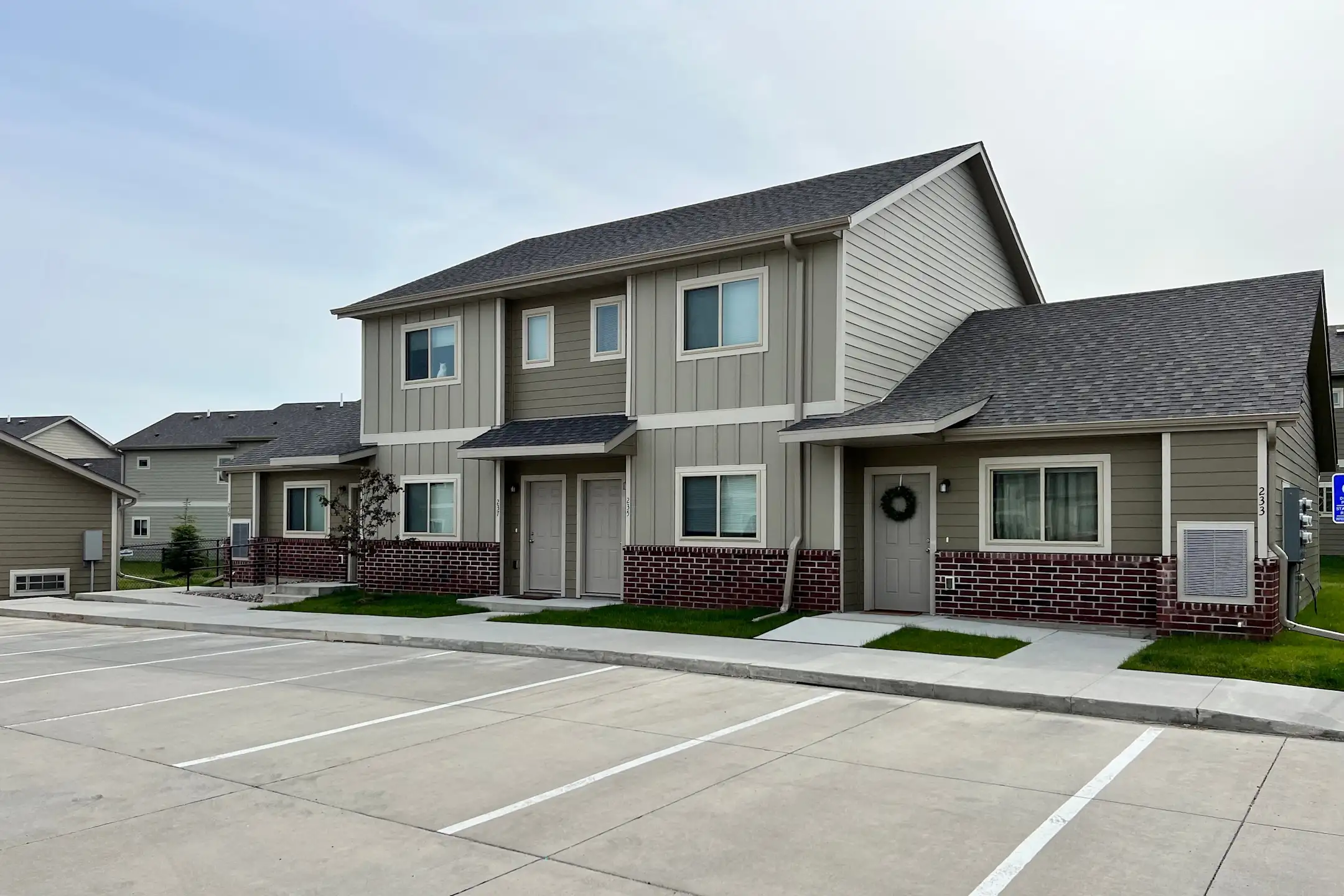 The Commons at Greenway Park 175 Northwest Common Place Waukee, IA