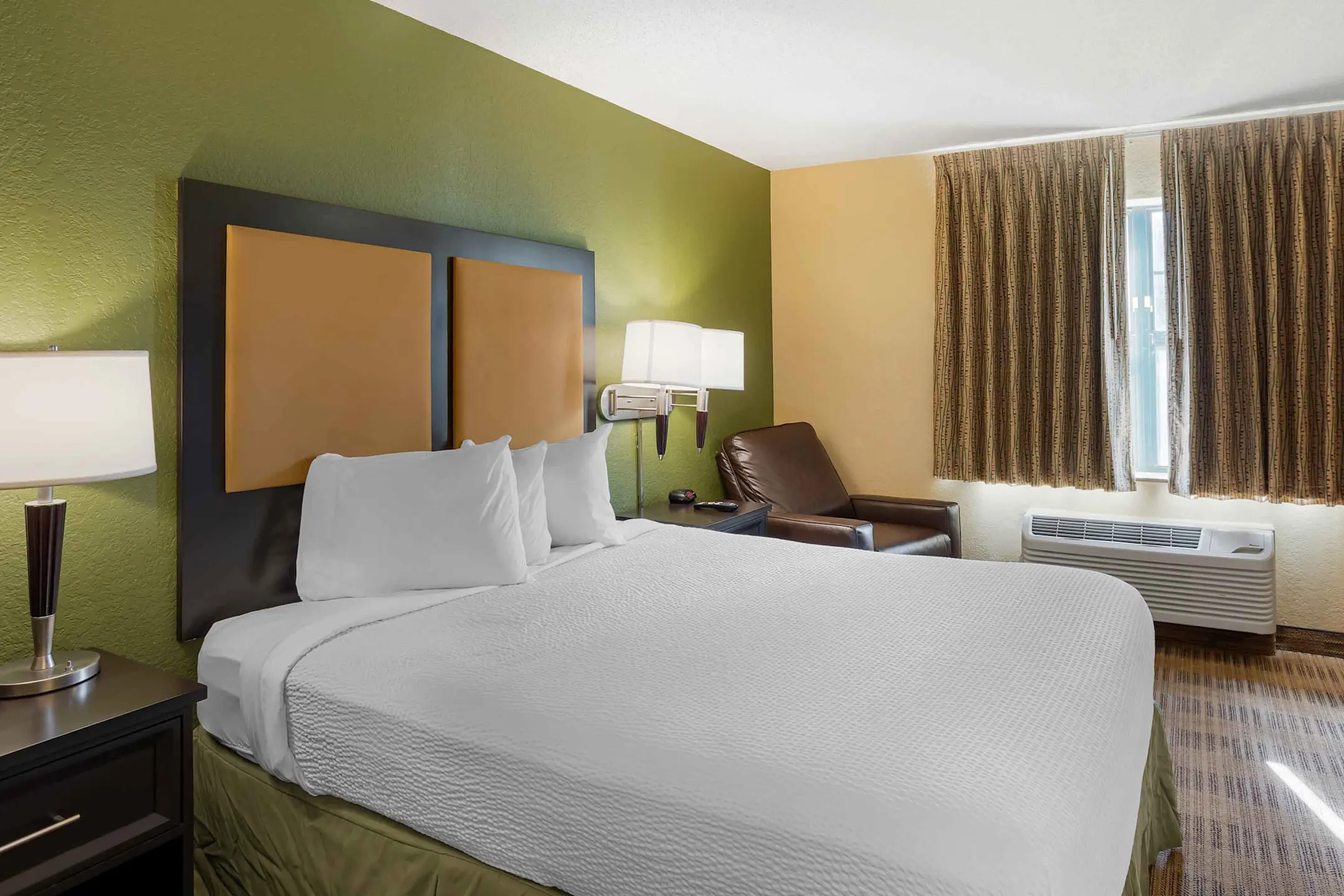 Furnished Studio Philadelphia Mt. Laurel Crawford Place