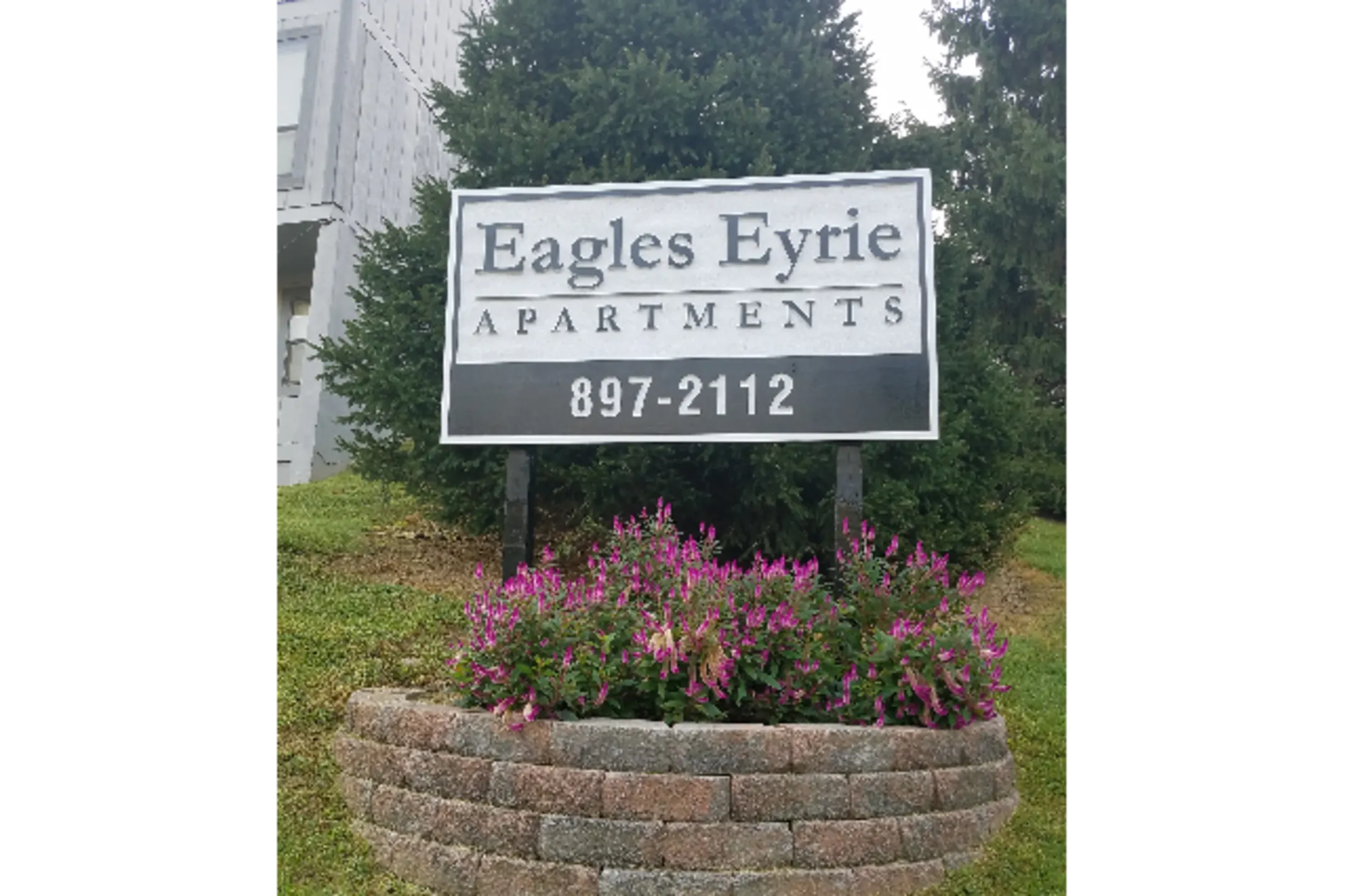 Community Signage - Eagles Eyrie Apartments - Louisville, KY