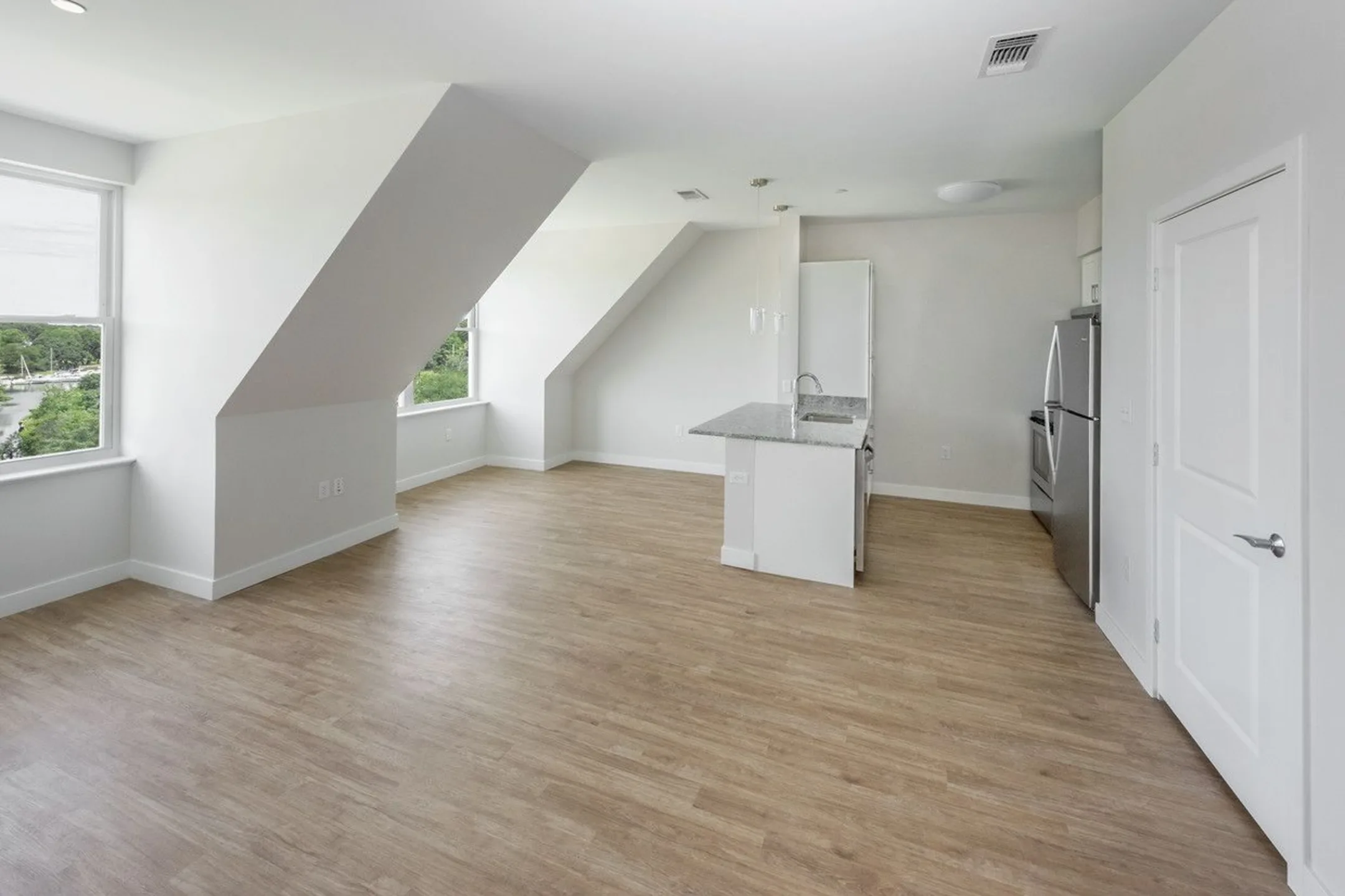 Landing 53 25 Commercial St Braintree, MA Apartments for Rent Rent.