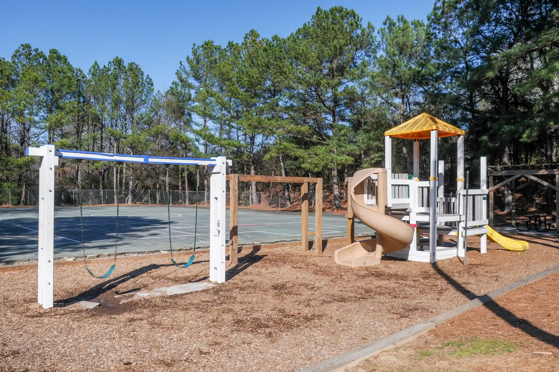 Meadow Crossing 1190 Mill Crest Walk NW Conyers, GA Apartments for