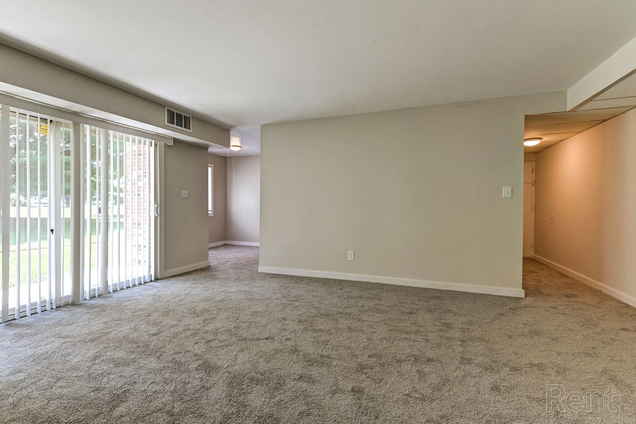 Dover I - 55 Webbs Ln | Dover, DE Apartments for Rent | Rent.