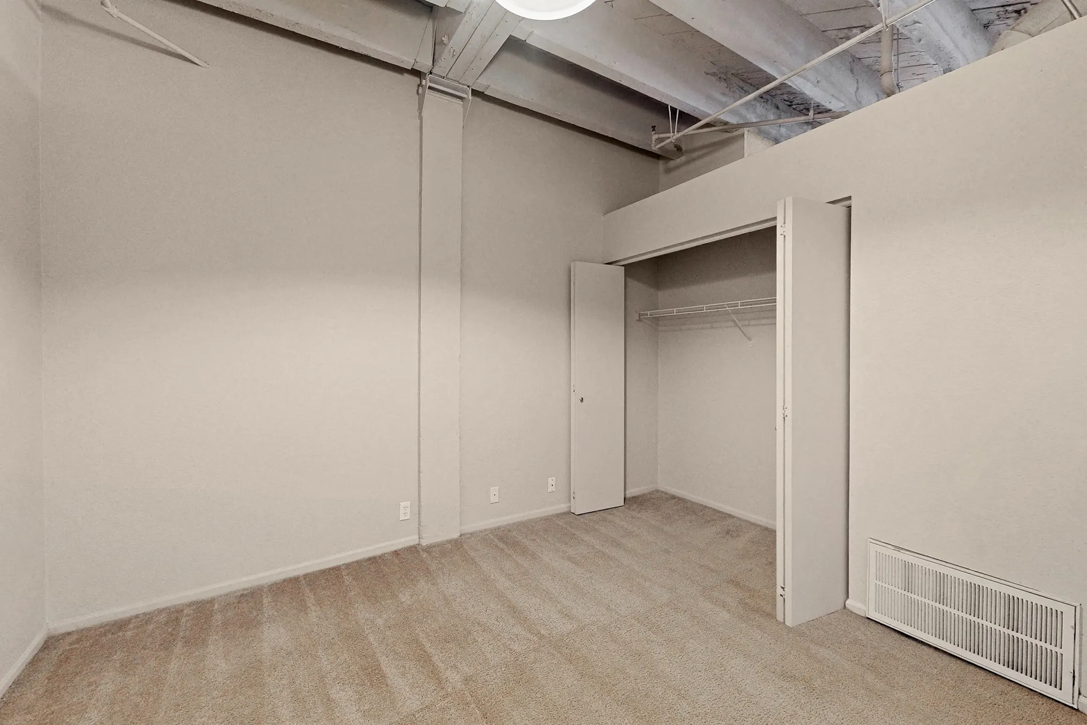 L15 Lofts - Omaha, NE