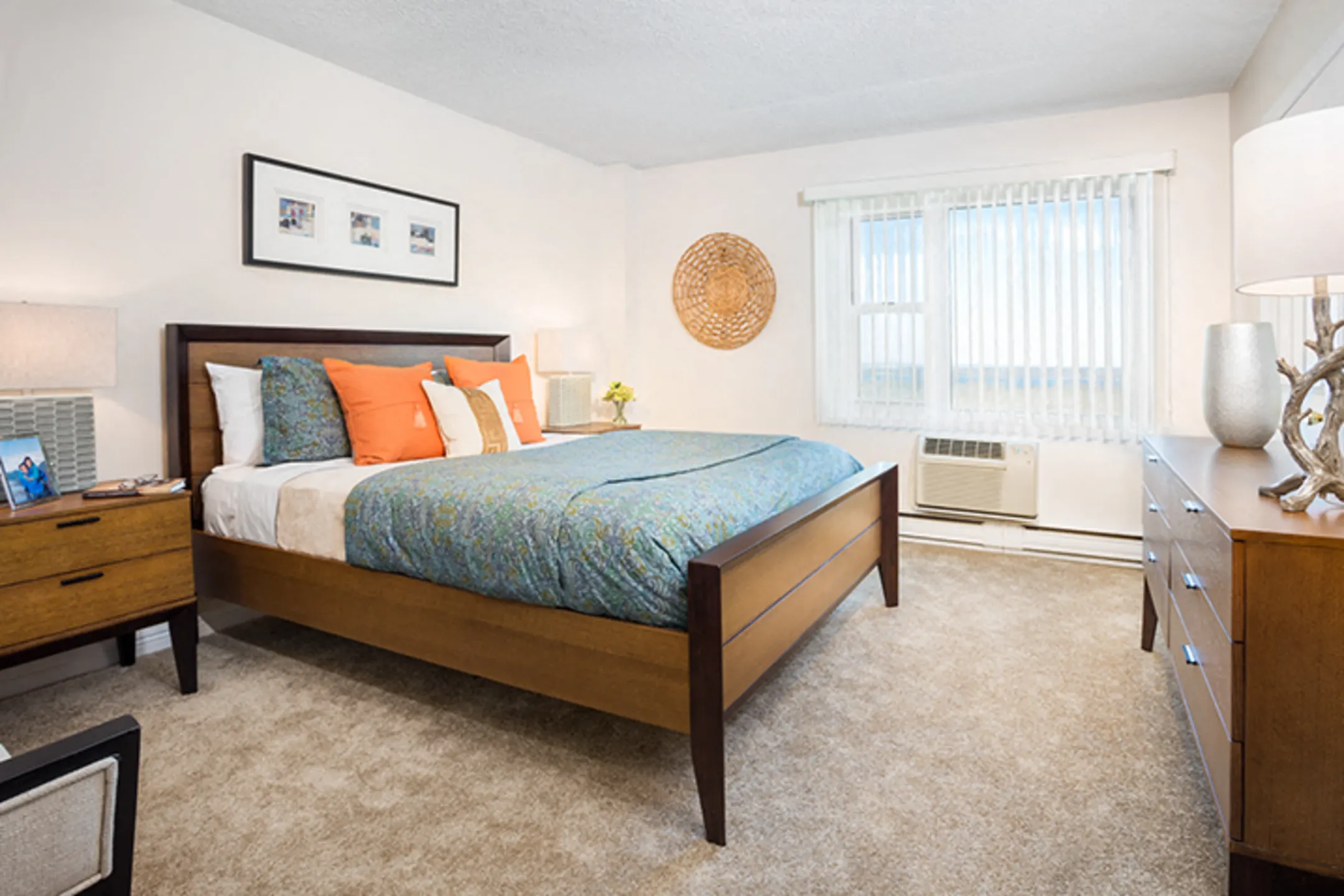 Bay View Estates 2121 W Main Rd Portsmouth, RI Apartments for Rent