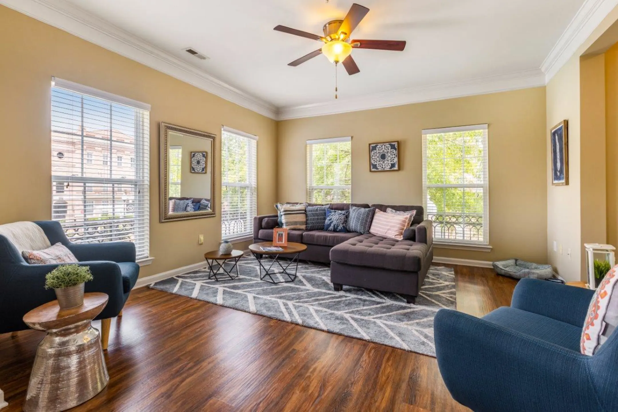 Worthington Luxury Apartments 1526 Flat River Dr Charlotte, NC