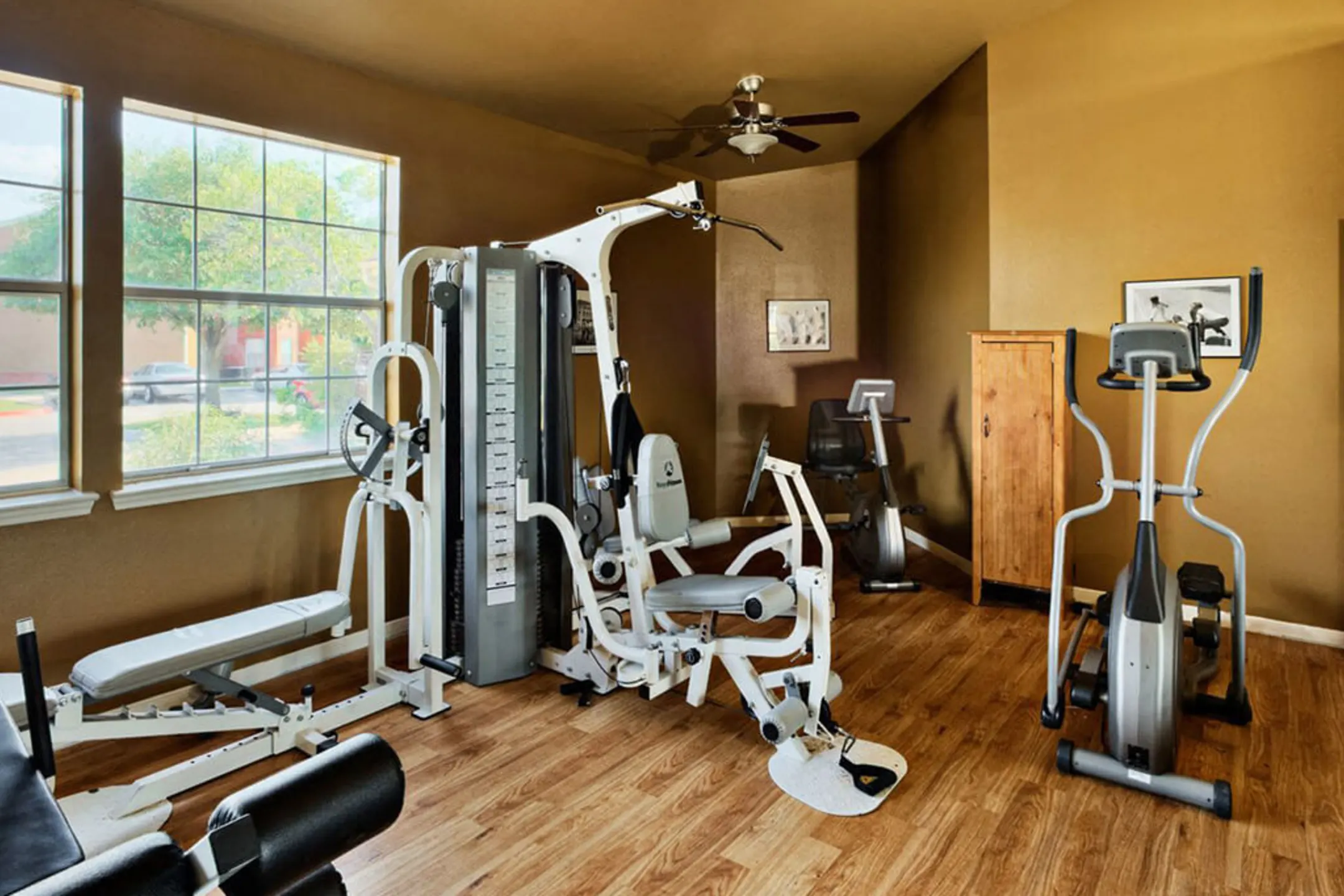 Fitness Weight Room - Country Oaks Apartments - San Marcos, TX