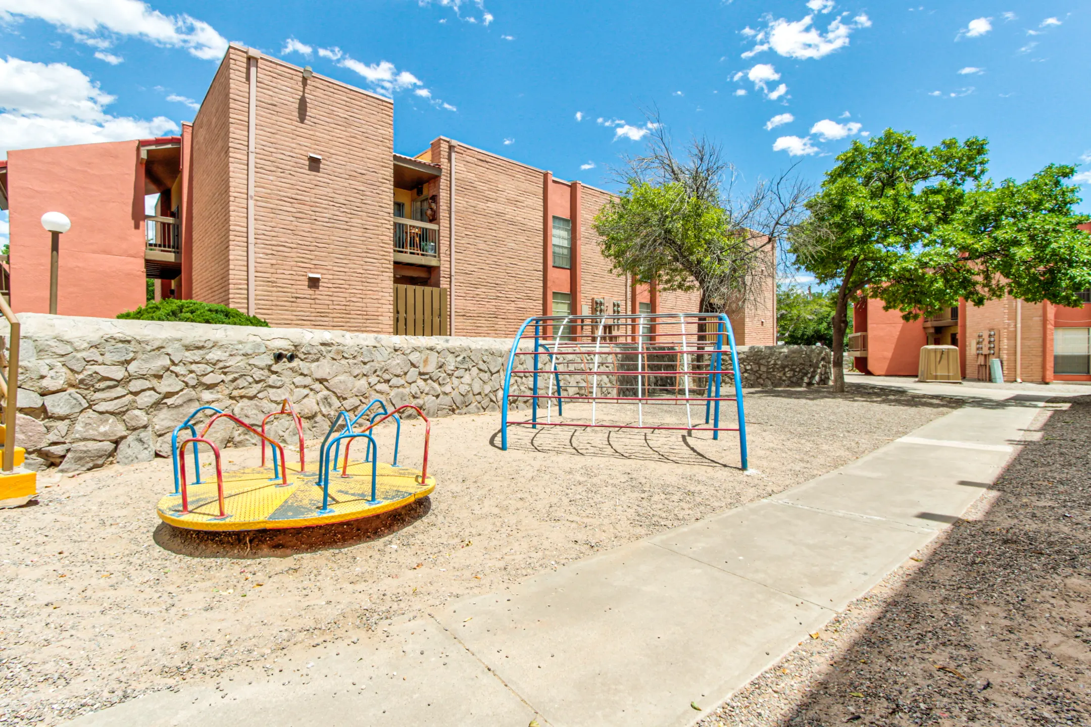 Sierra Verde Apartments - Las Cruces, NM 88011