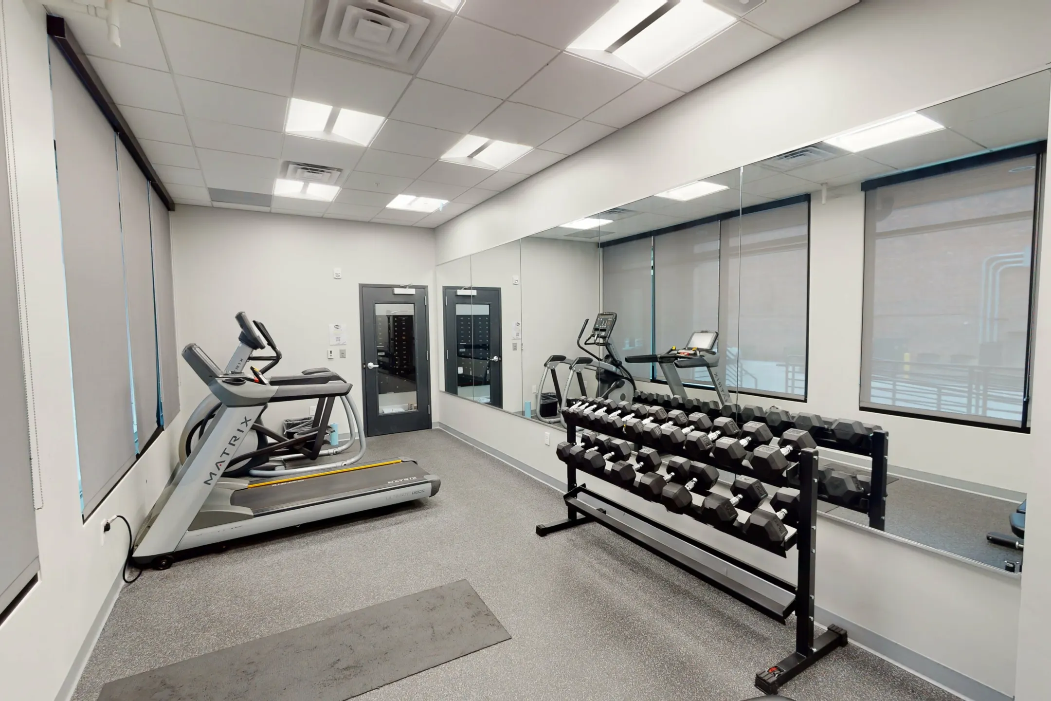 Fitness Weight Room - Canary Lofts - Des Moines, IA