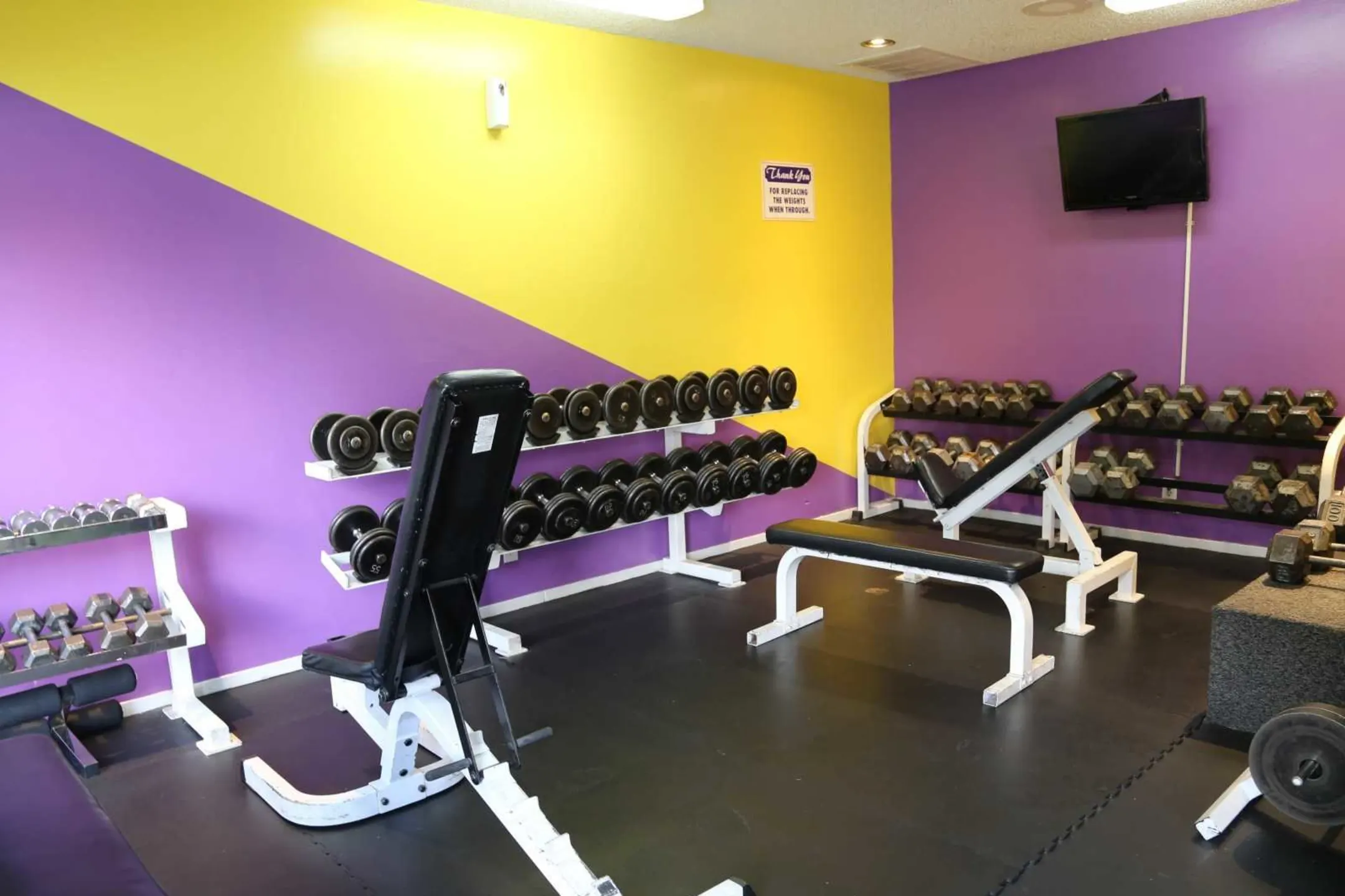 Fitness Weight Room - Rosewood Park - Reno, NV
