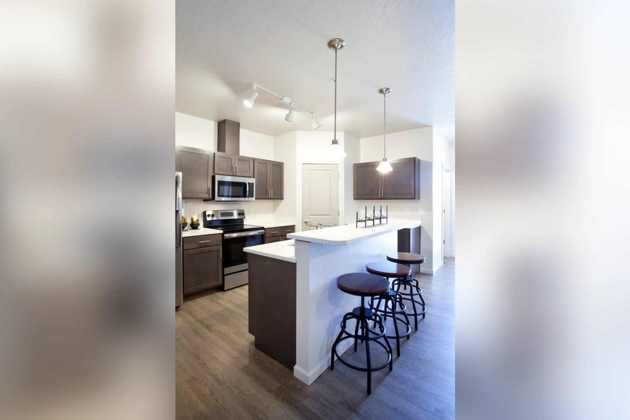 Kitchen - Prairie Pointe Apartments and Townhomes - Coeur D Alene, ID