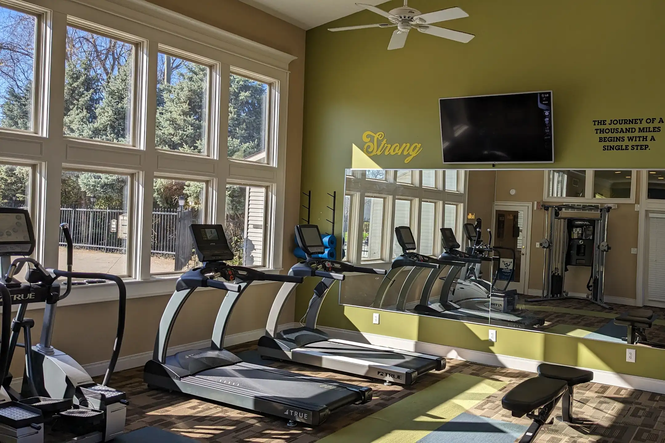 Creek Bay At Meridian Woods Apartments Indianapolis, IN 46217