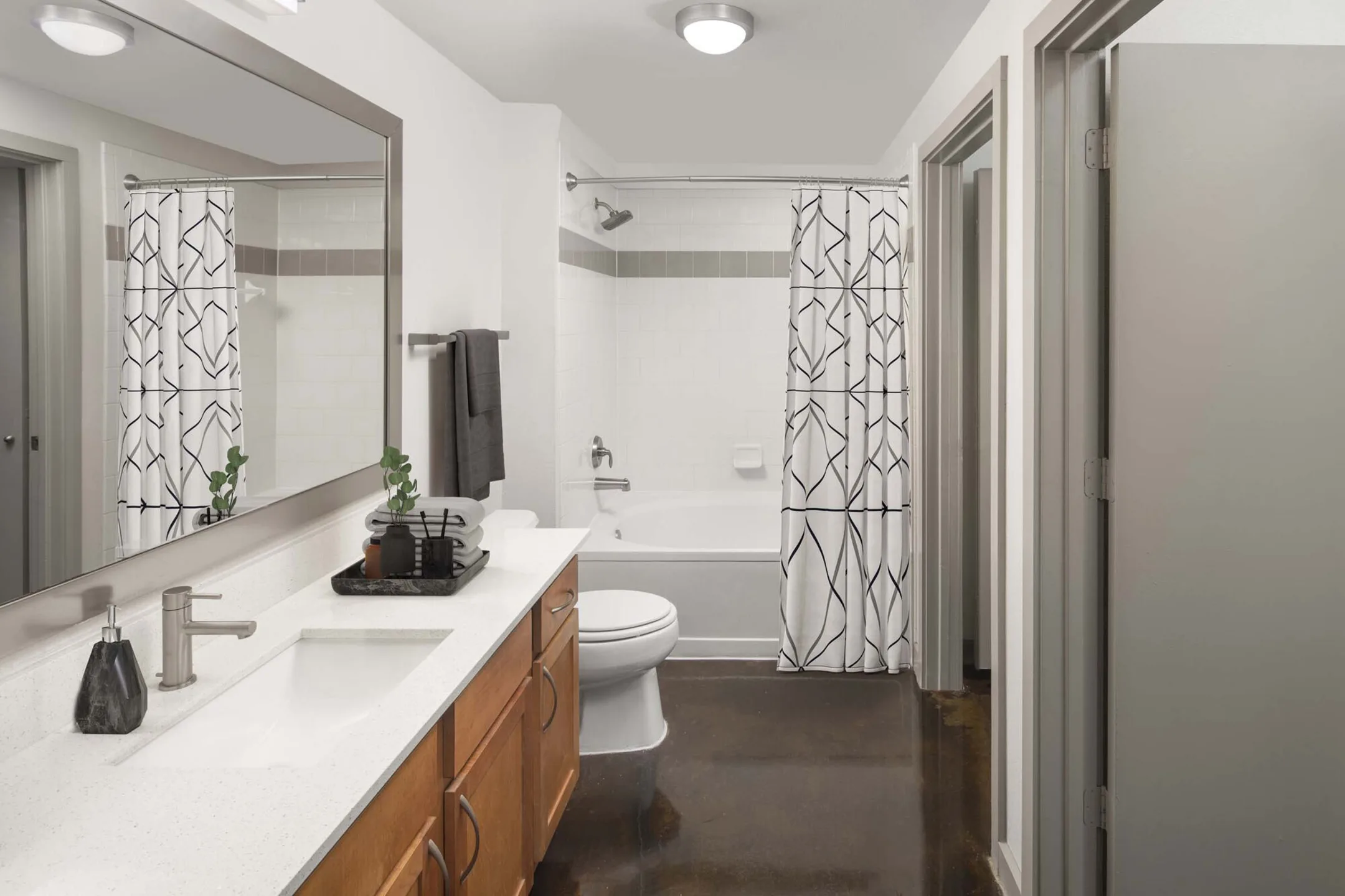 Bathroom - Camden Design District - Dallas, TX