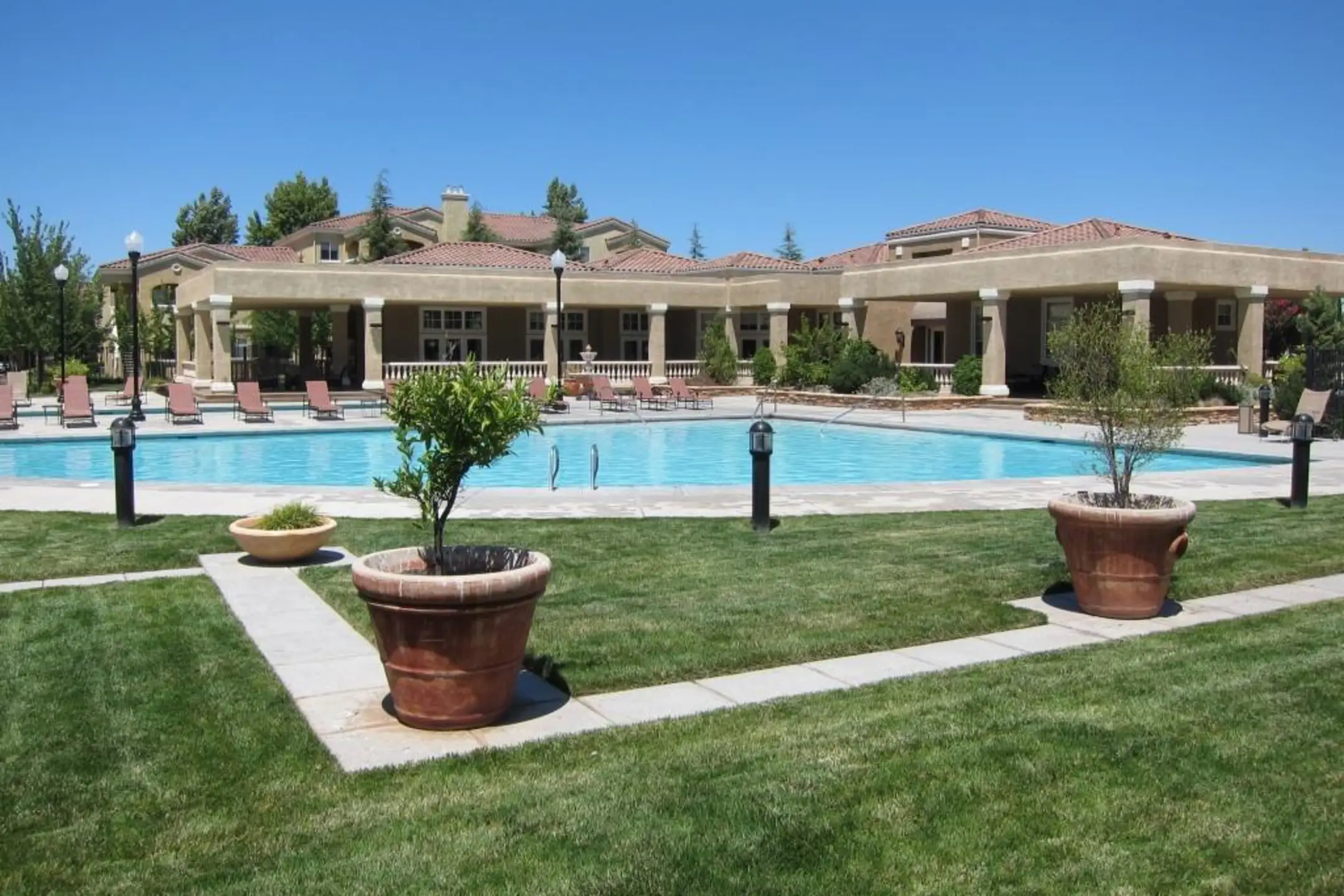 Pool - Siena Villas - Elk Grove, CA