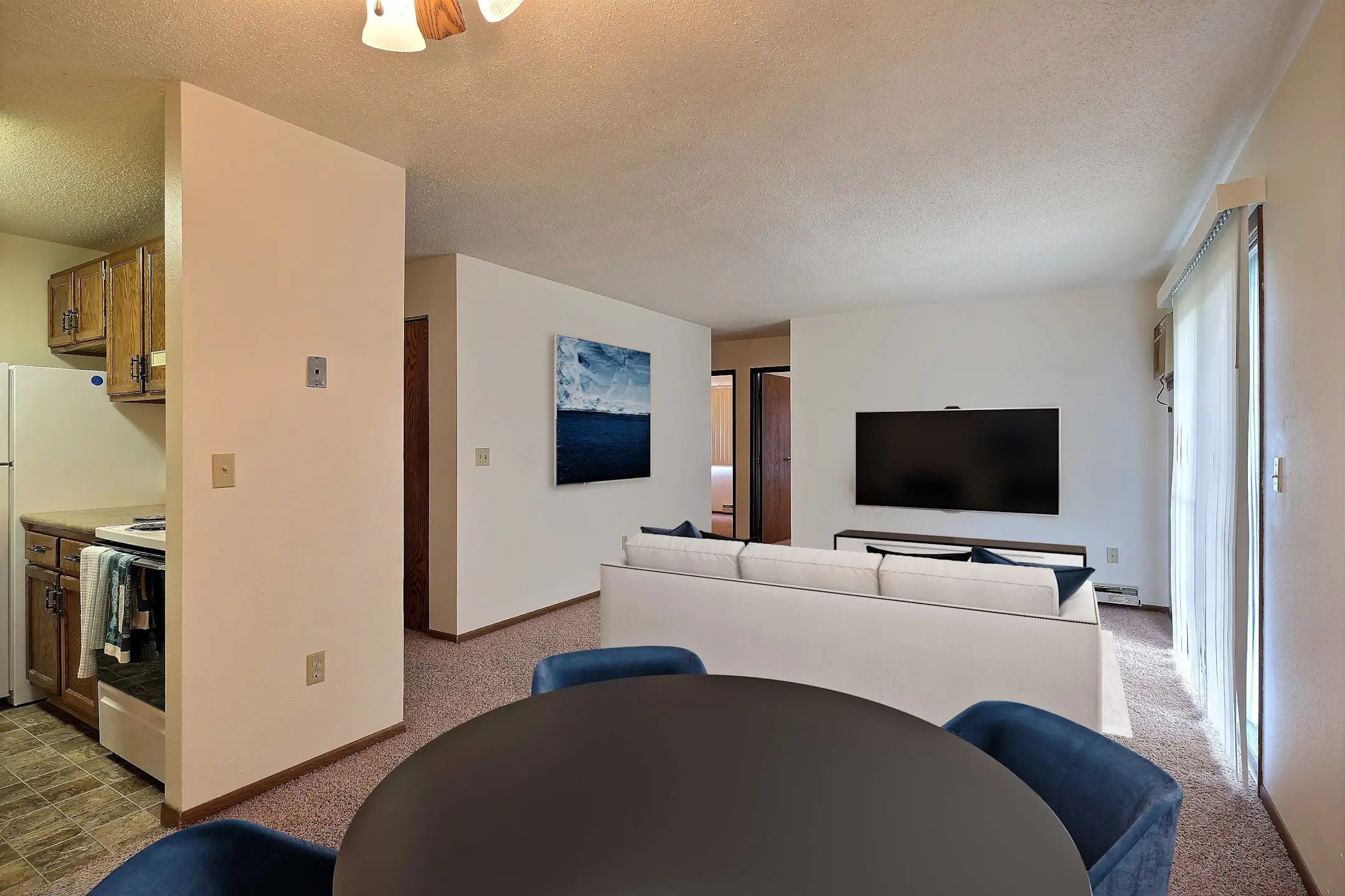 Living Room - University Square - Fargo, ND