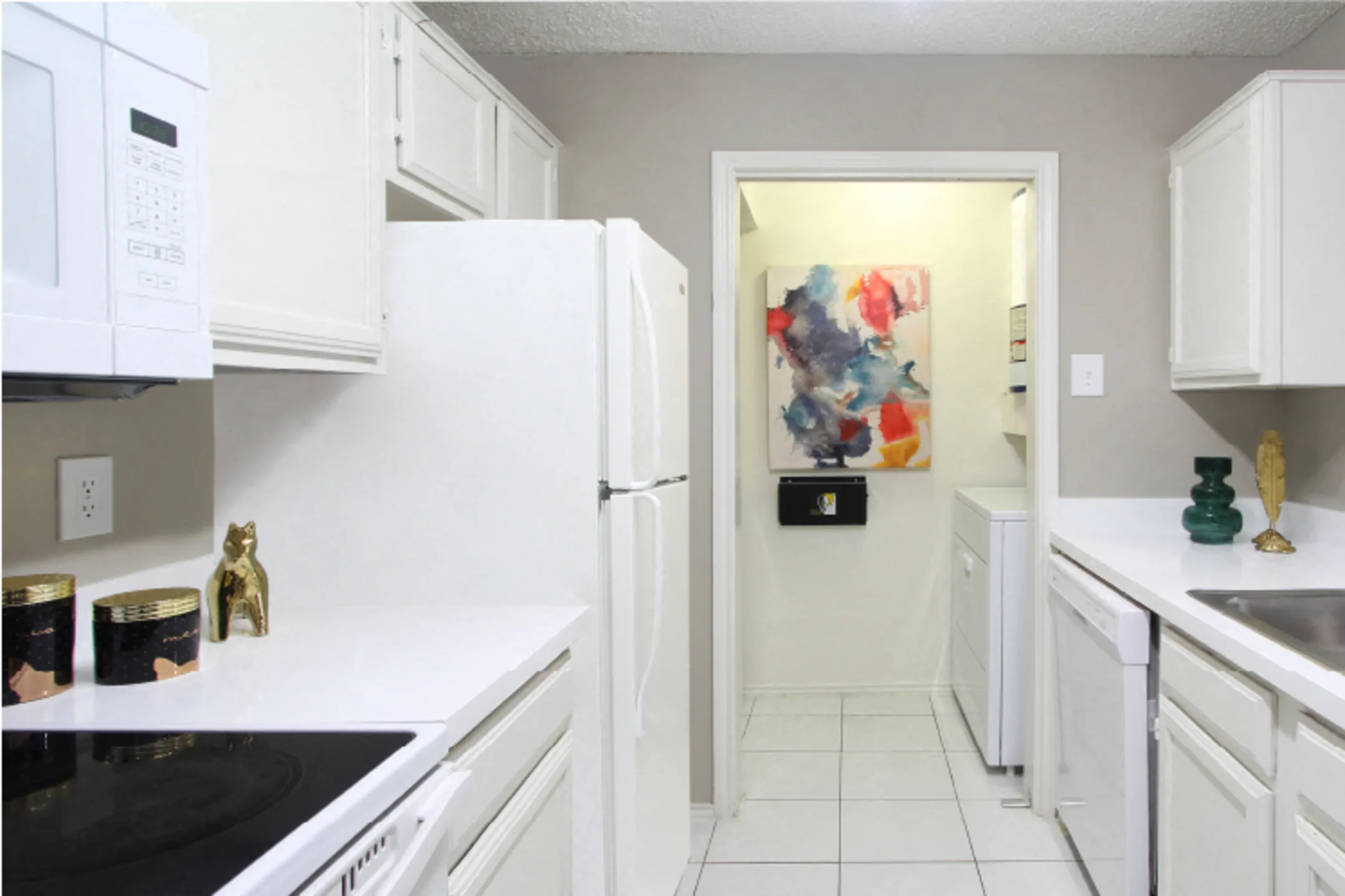 Preston Village Apartments Dallas, TX 75252