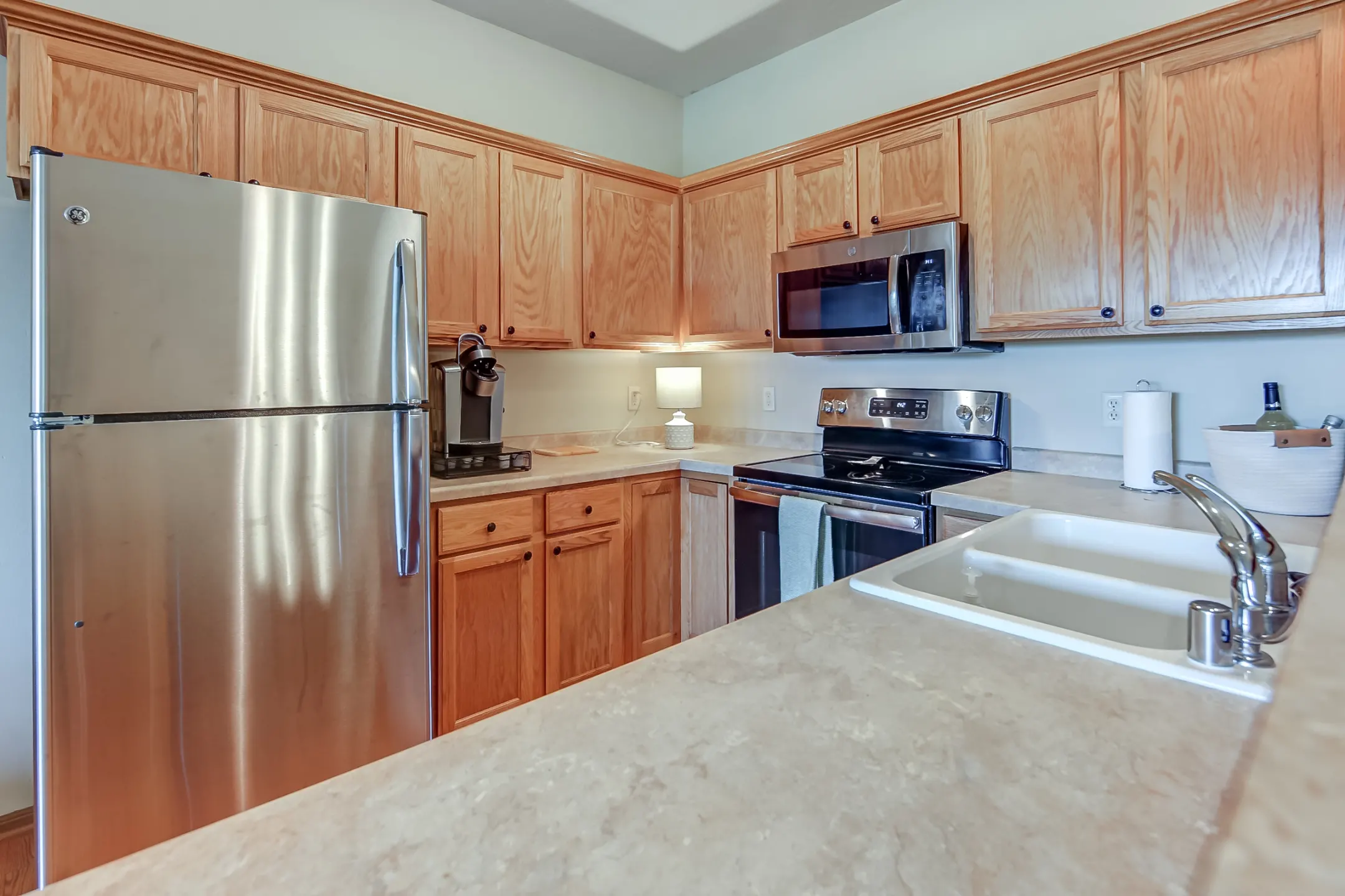 Southwind Prairie Apartment Homes - 775 Southwind Dr | Lake Geneva, WI ...