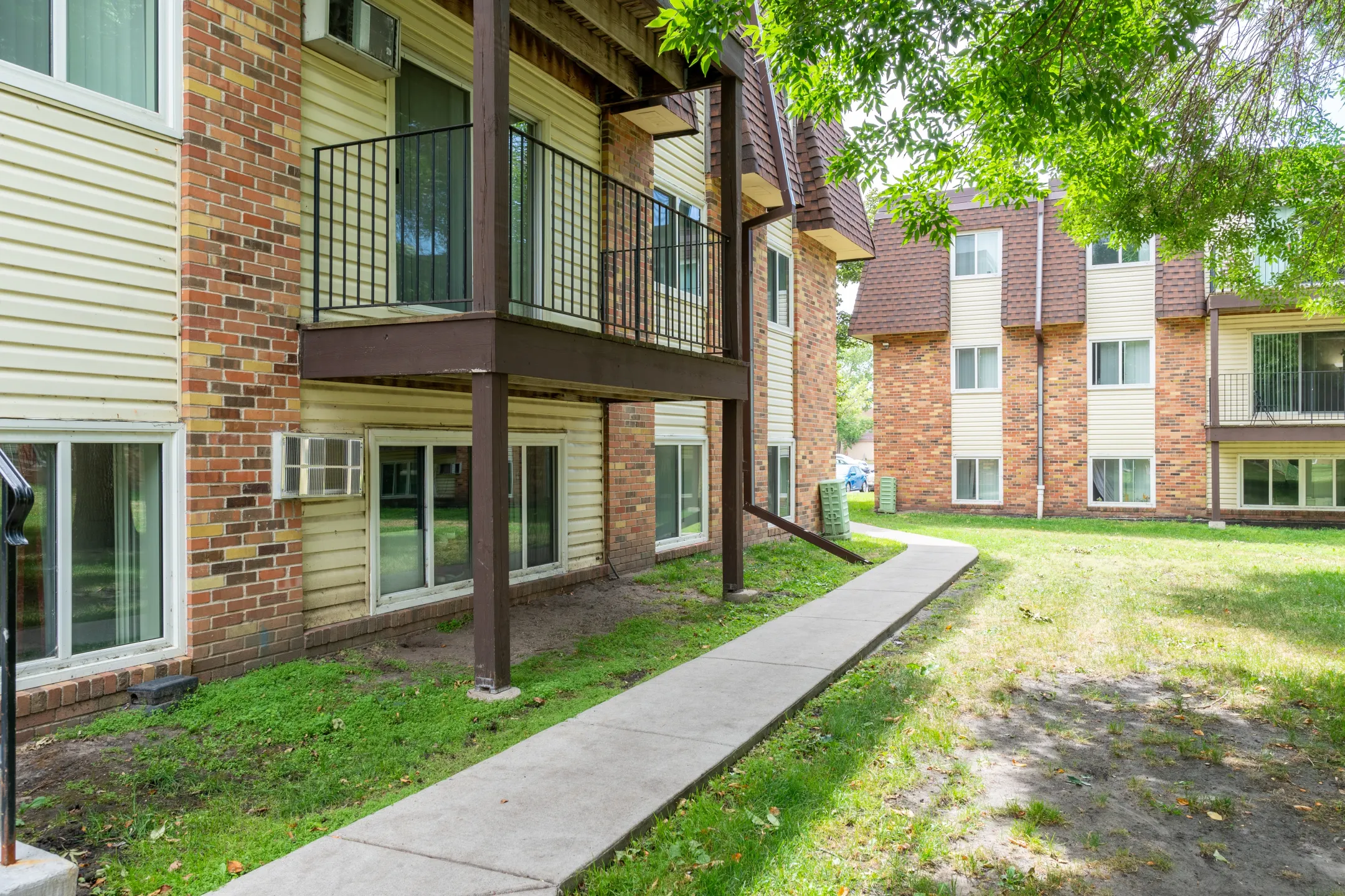 Apartments In Spring Lake Park