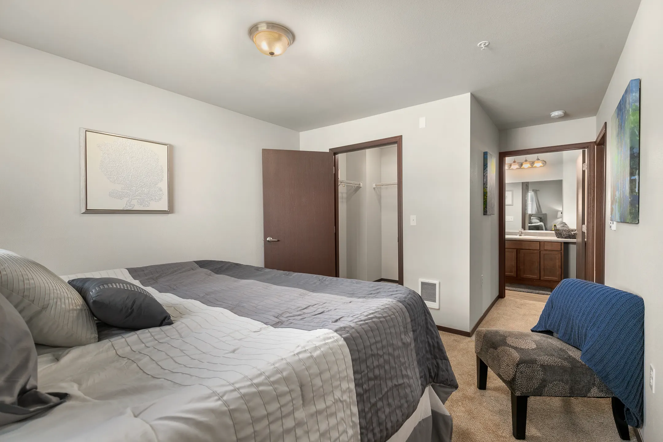 Bedroom - Blue Point Apartments - Spokane, WA