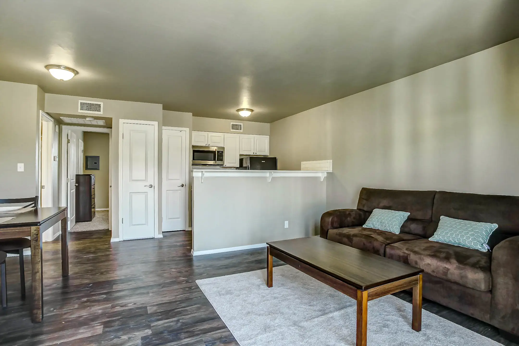 The Terraces at Lakehurst Apartments Oklahoma City, OK 73120