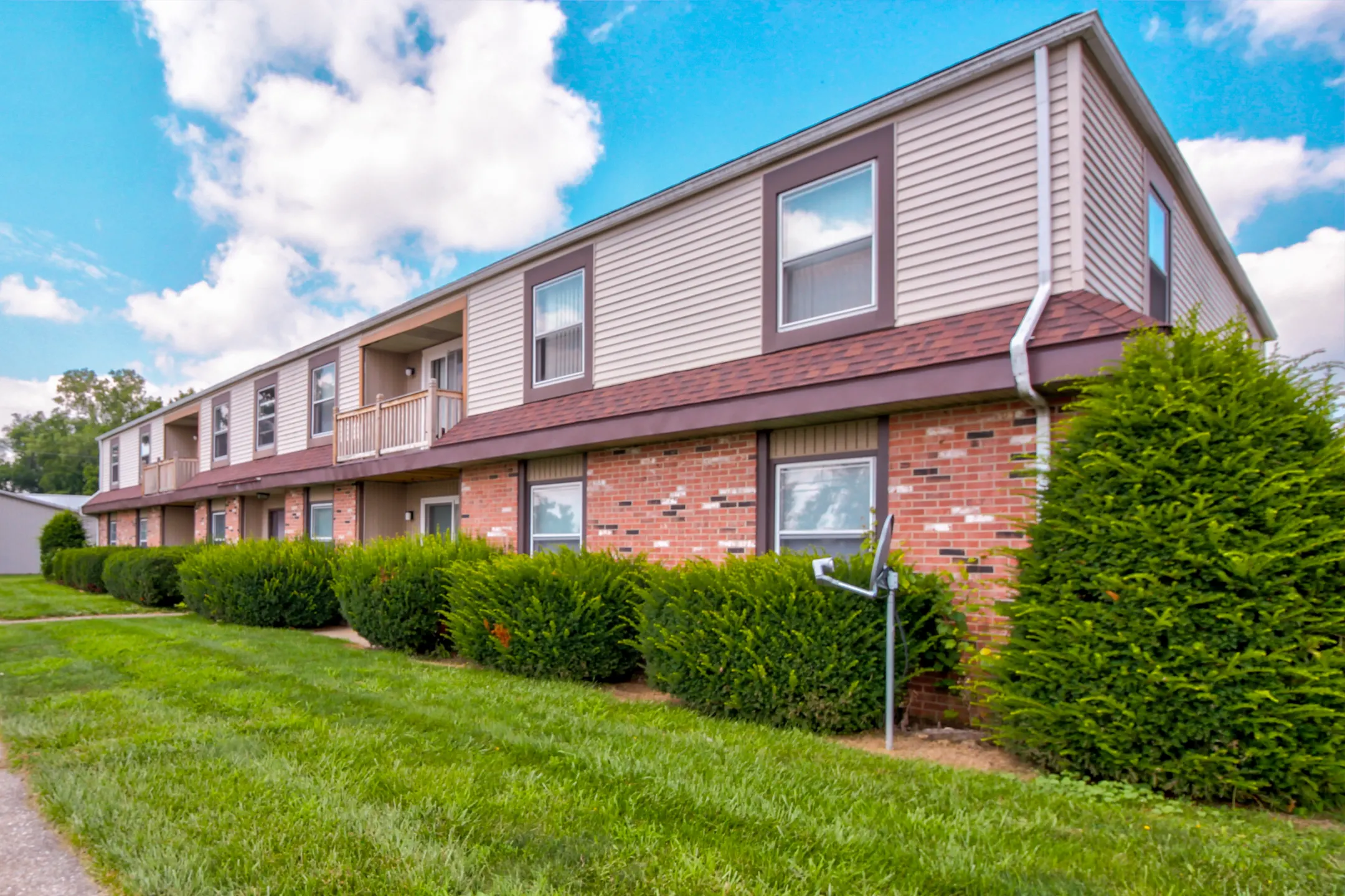 East Pointe 872 E Riverview Avenue Napoleon, OH Apartments for Rent