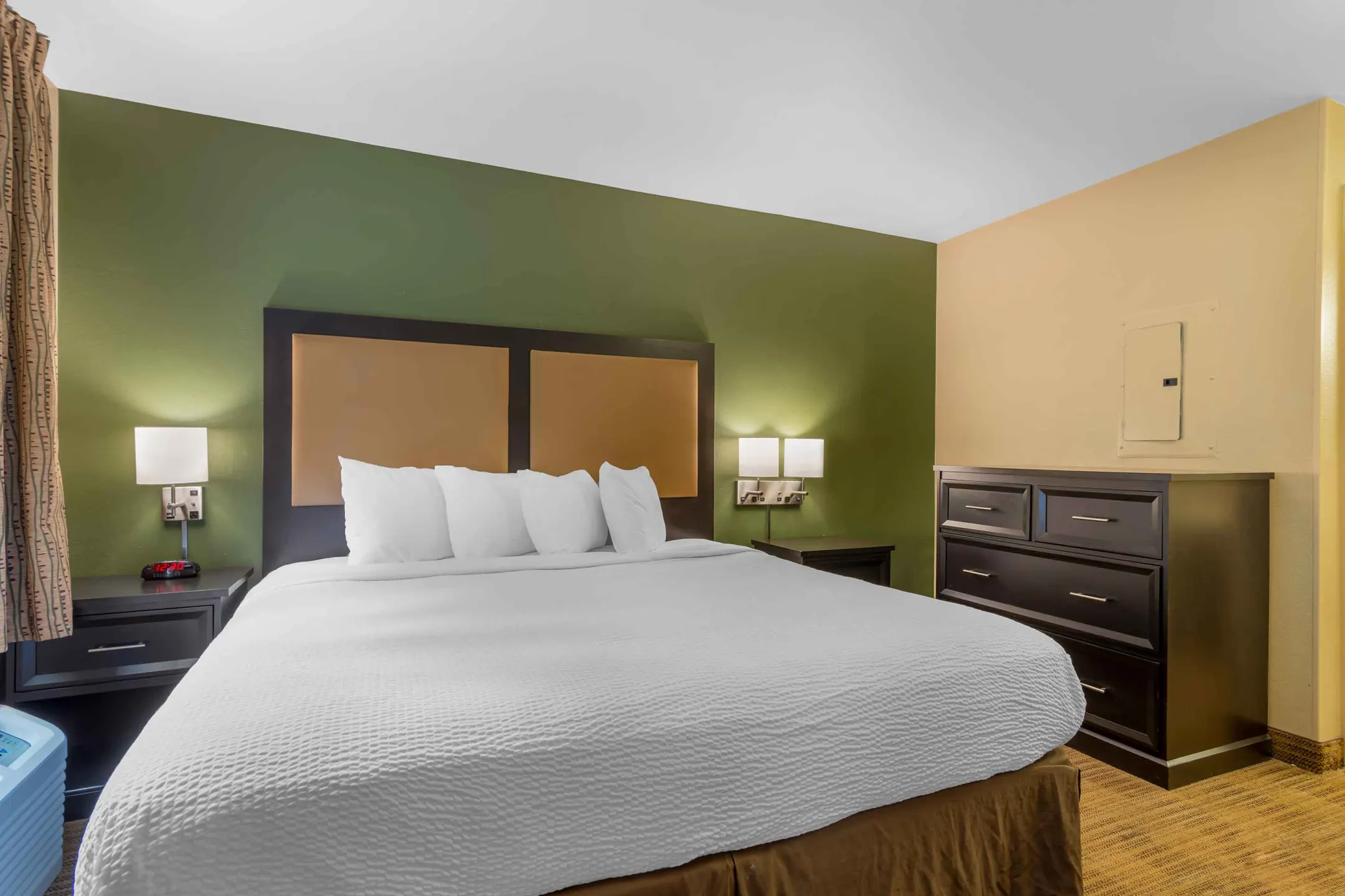 Furnished Studio Atlanta Alpharetta Northpoint West Apartments