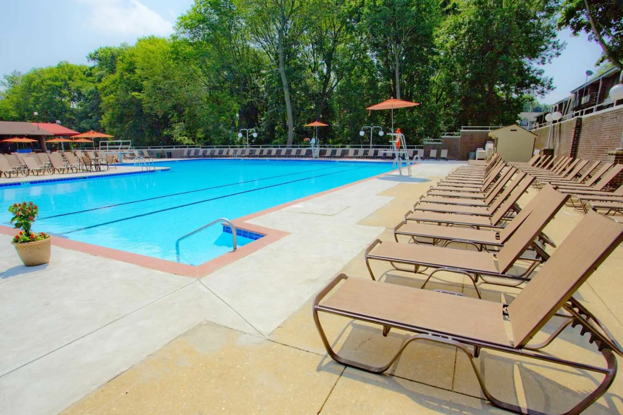 Pool - Summit Park Communities - Philadelphia, PA