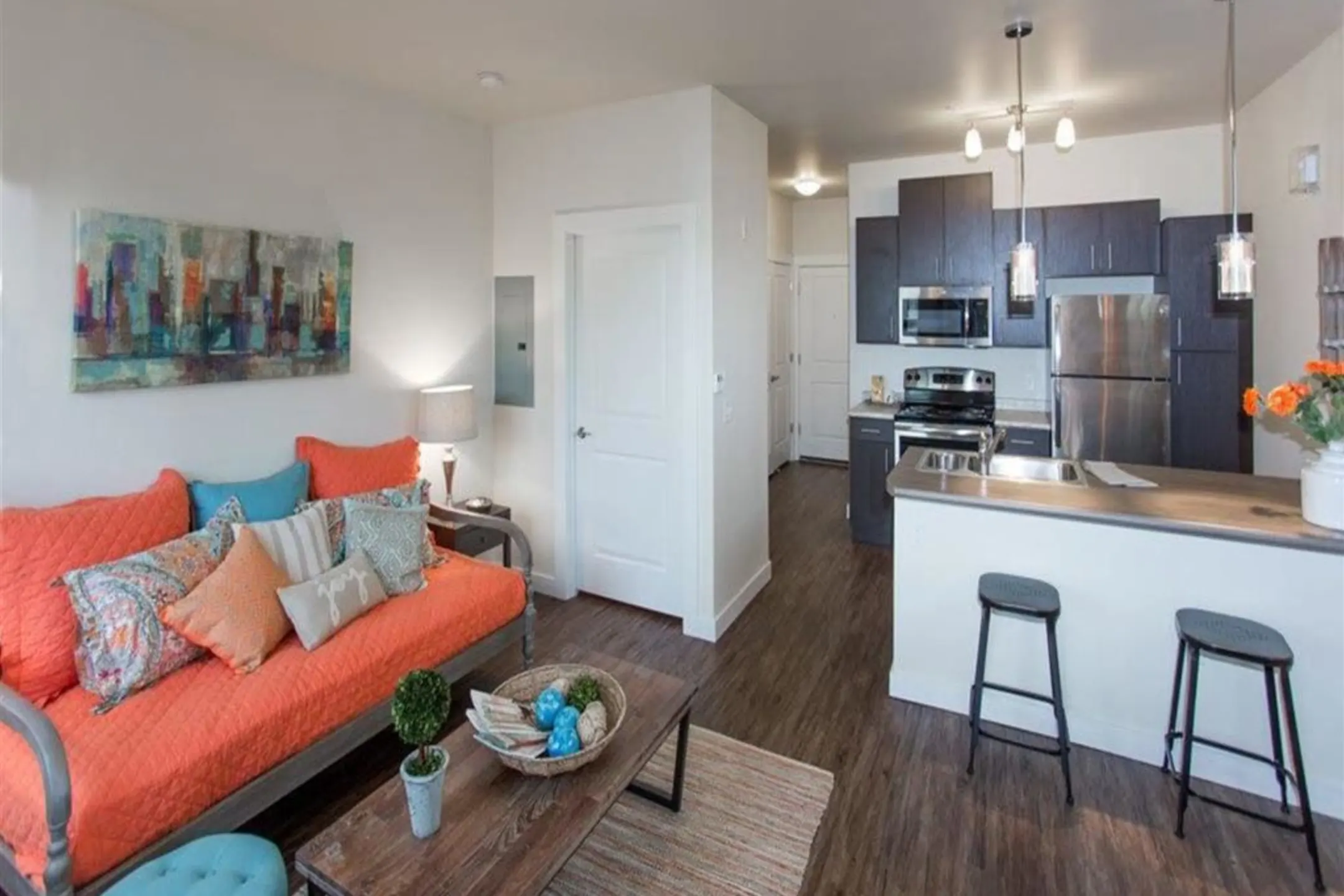 Living Room - Talus Apartments - Great Falls, MT