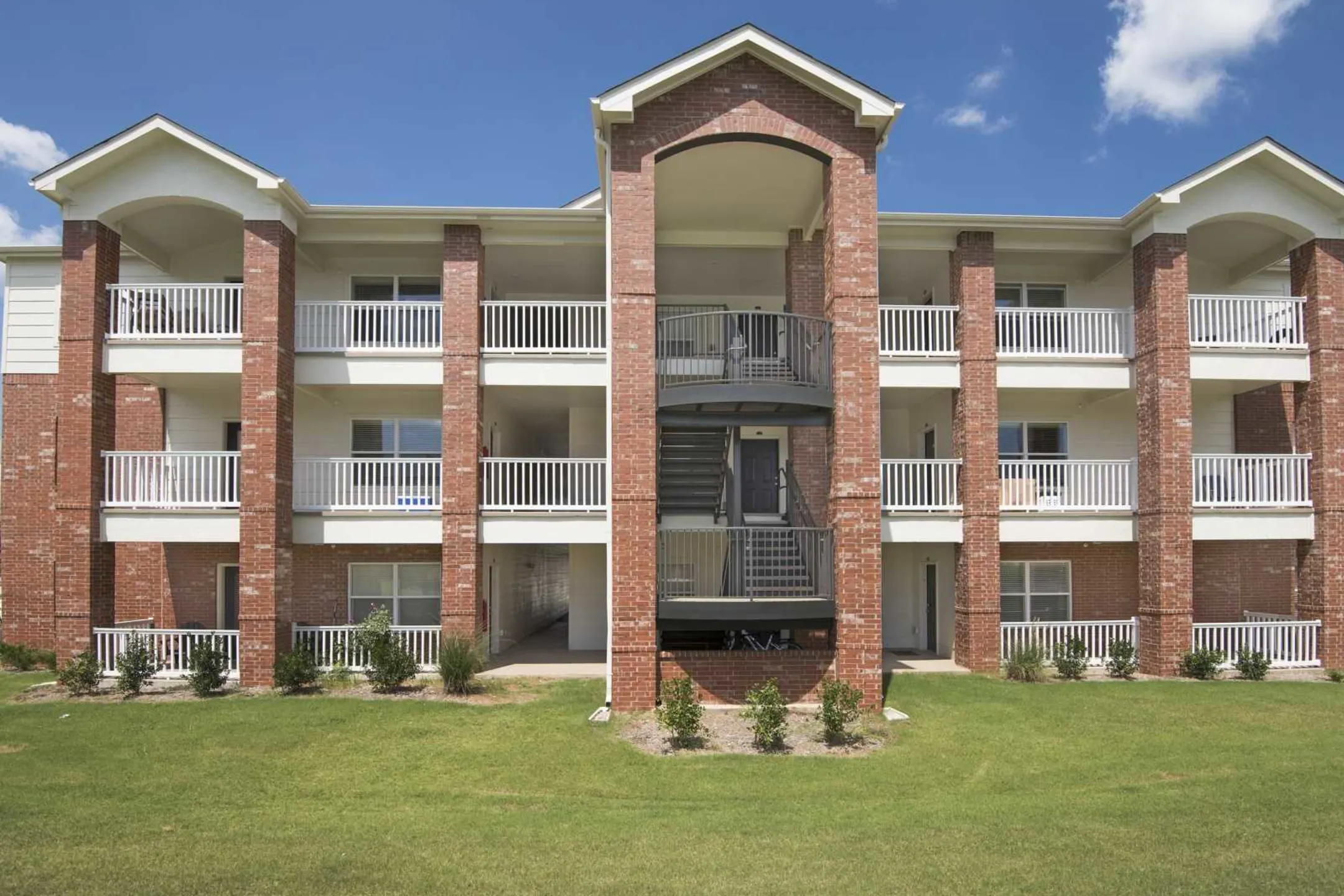 The Trails at Bentonville Apartments Bentonville, AR 72712