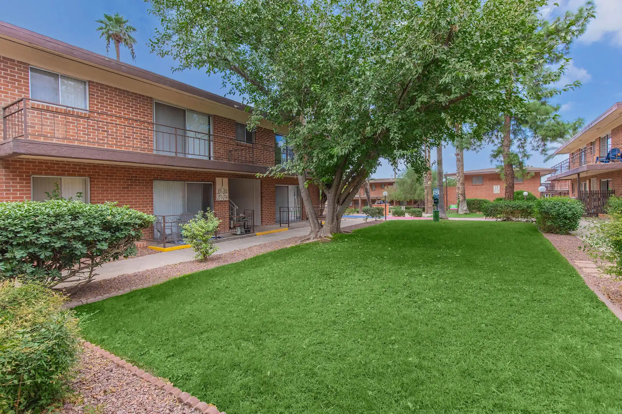 Country Club Apartments 3303 East 6th Street Tucson, AZ for Rent