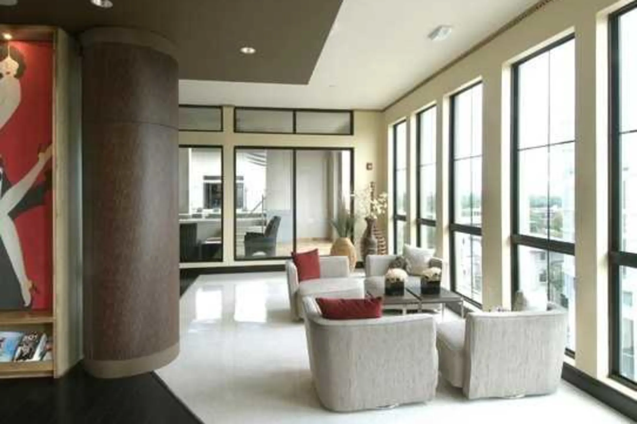 Clubhouse - Flats at Uptown - Dallas, TX