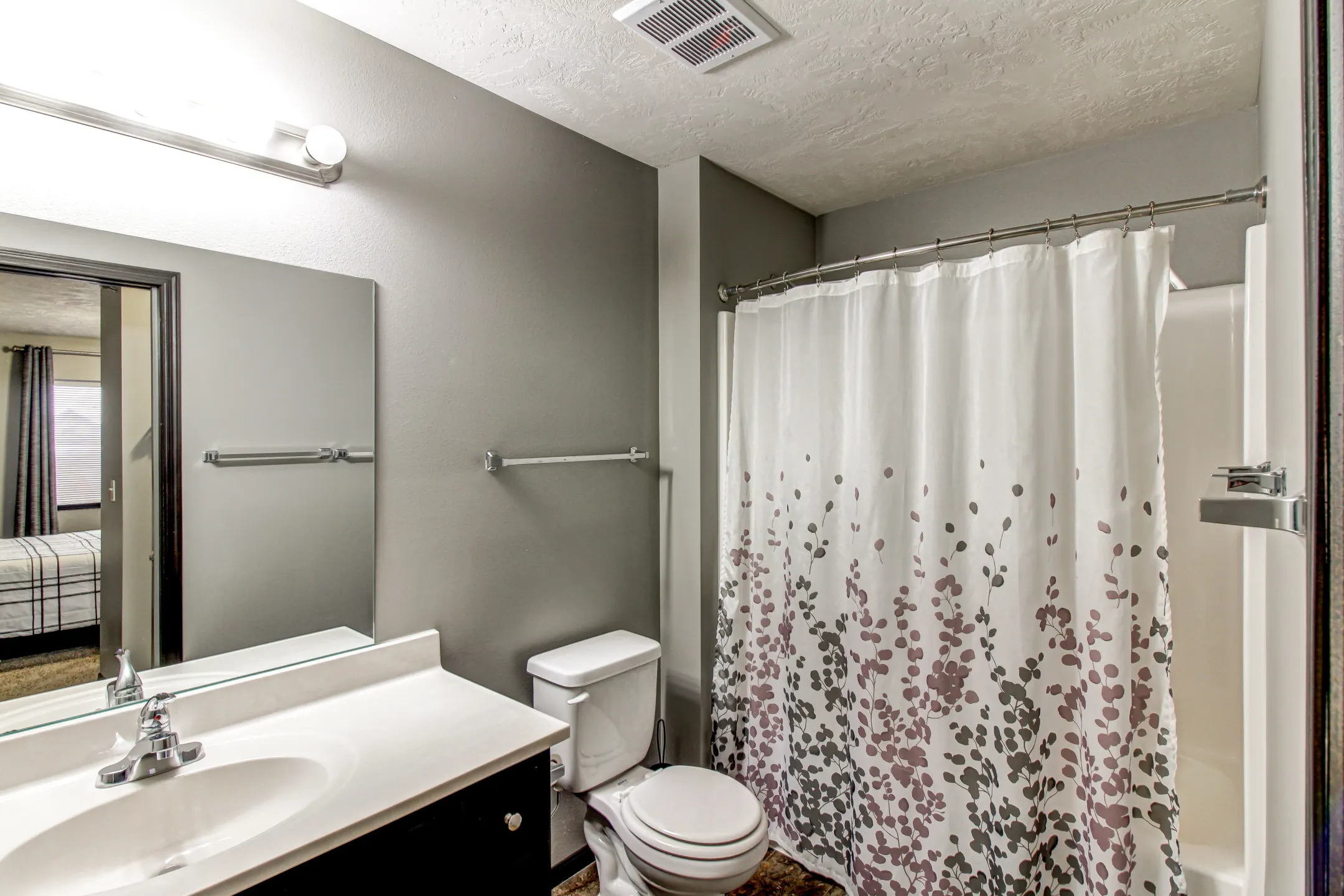 Bathroom - THE VILLAGE AT THREE FOUNTAINS - Sioux Falls, SD