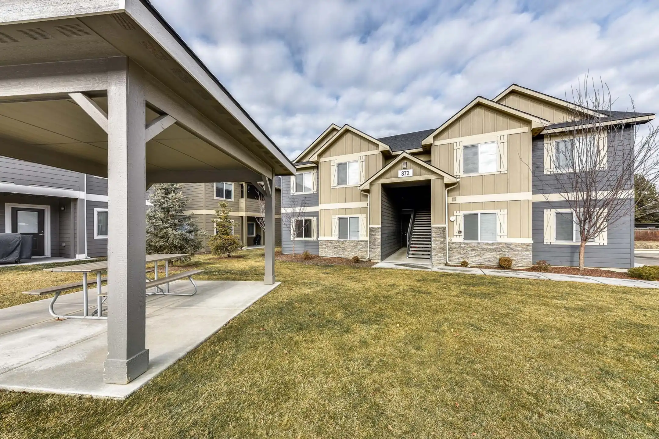 Building - Asheville Commons Apartments - Boise, ID