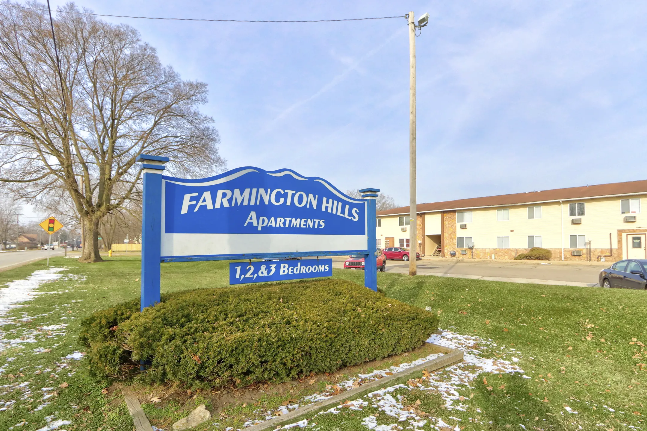 Community Signage - Farmington Hills Apartments - Elkhart, IN