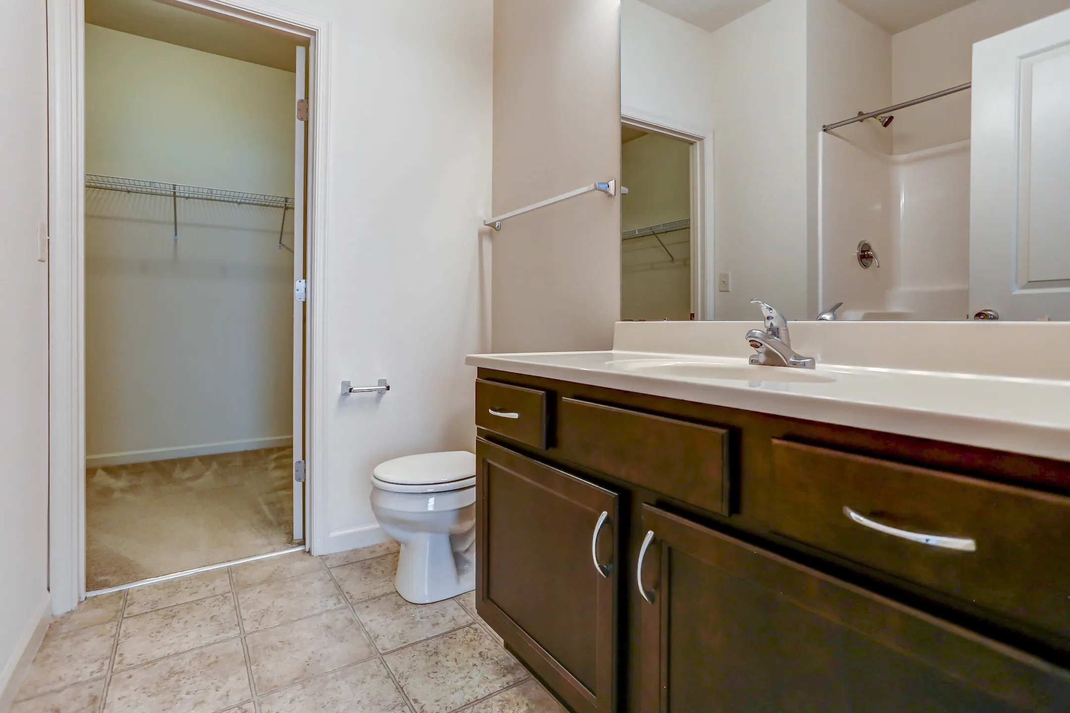 Holly Tree Apartments Apartments Manheim, PA 17545