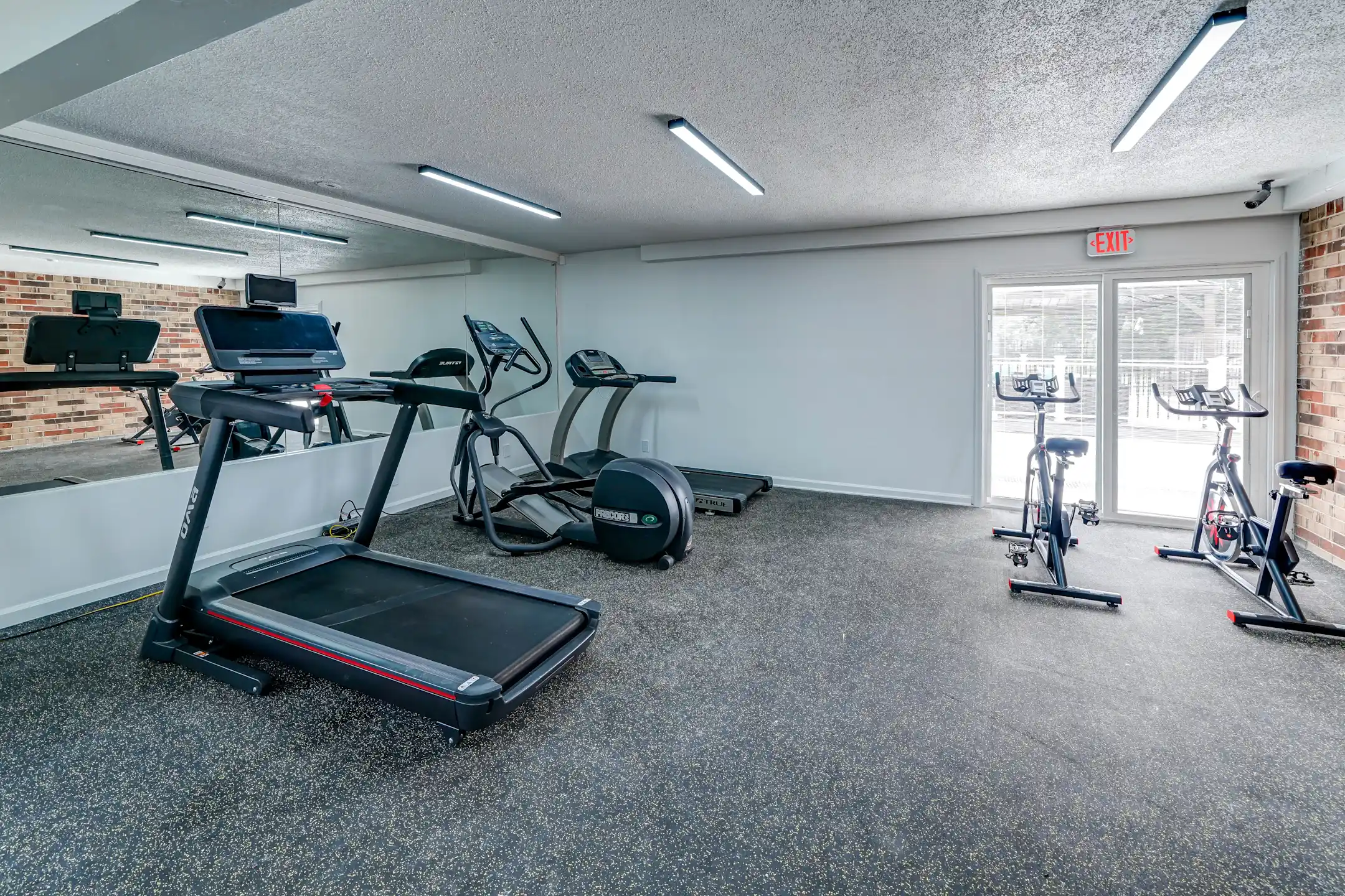 Fitness Weight Room - The Sycamores - Indianapolis, IN