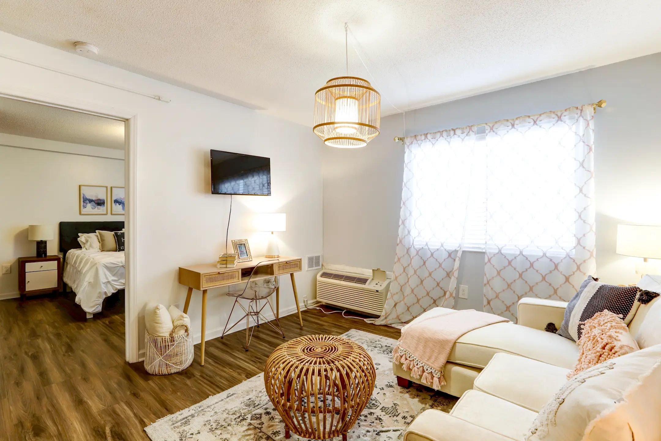 Capital Flats & Magnolia Square Apartments Raleigh, NC 27601