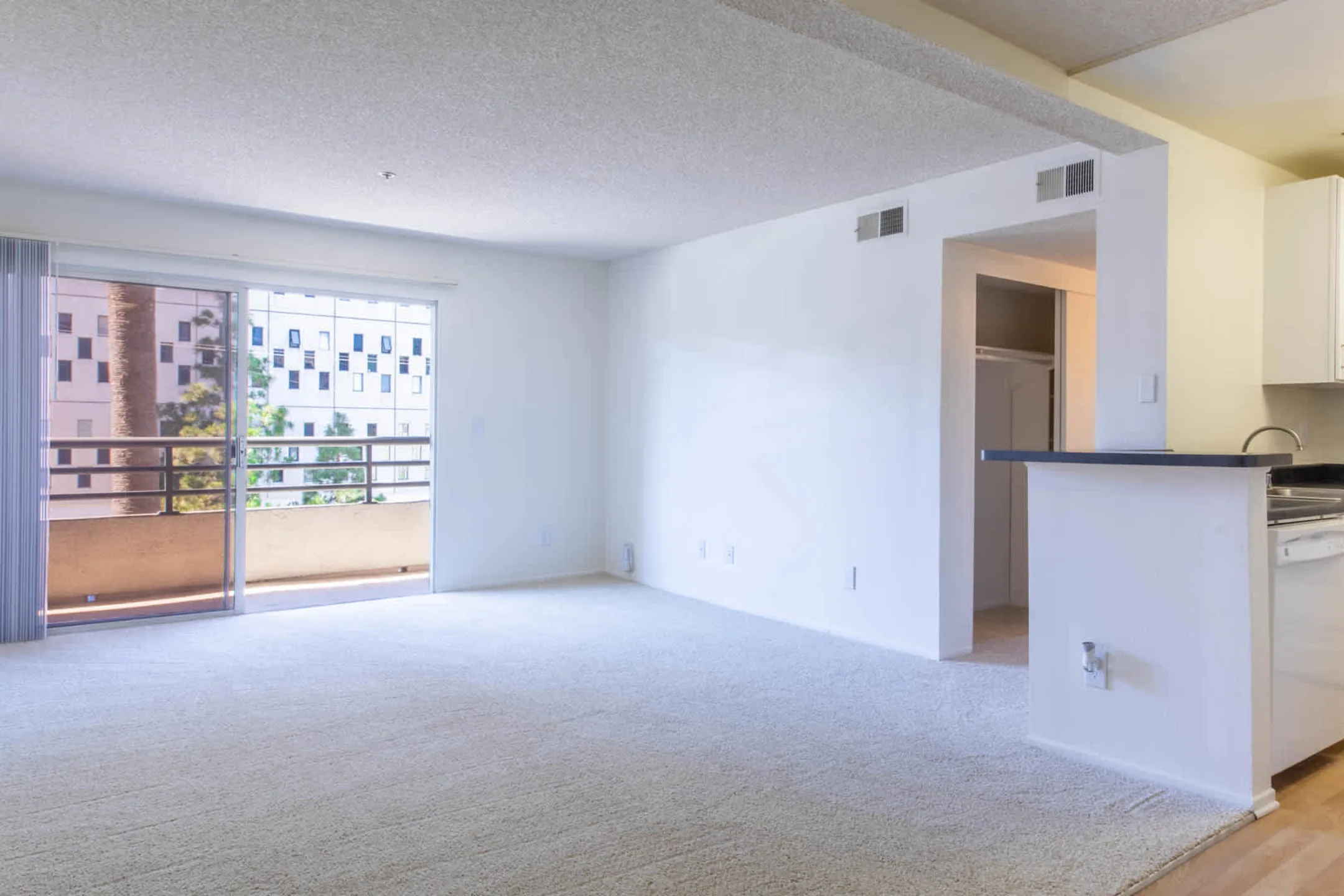 Park West Apartments Los Angeles, CA 90045